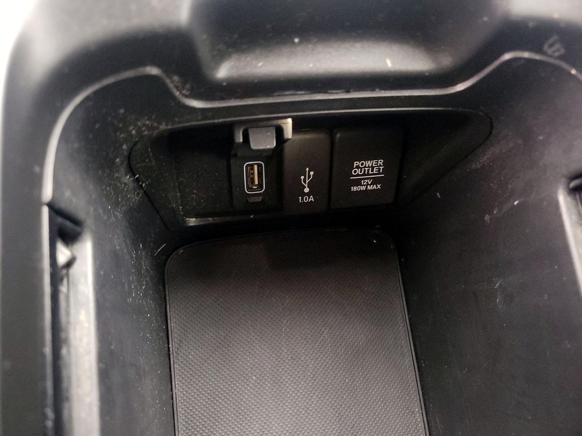 Thumbnail: 2019 Honda CR-V - 18