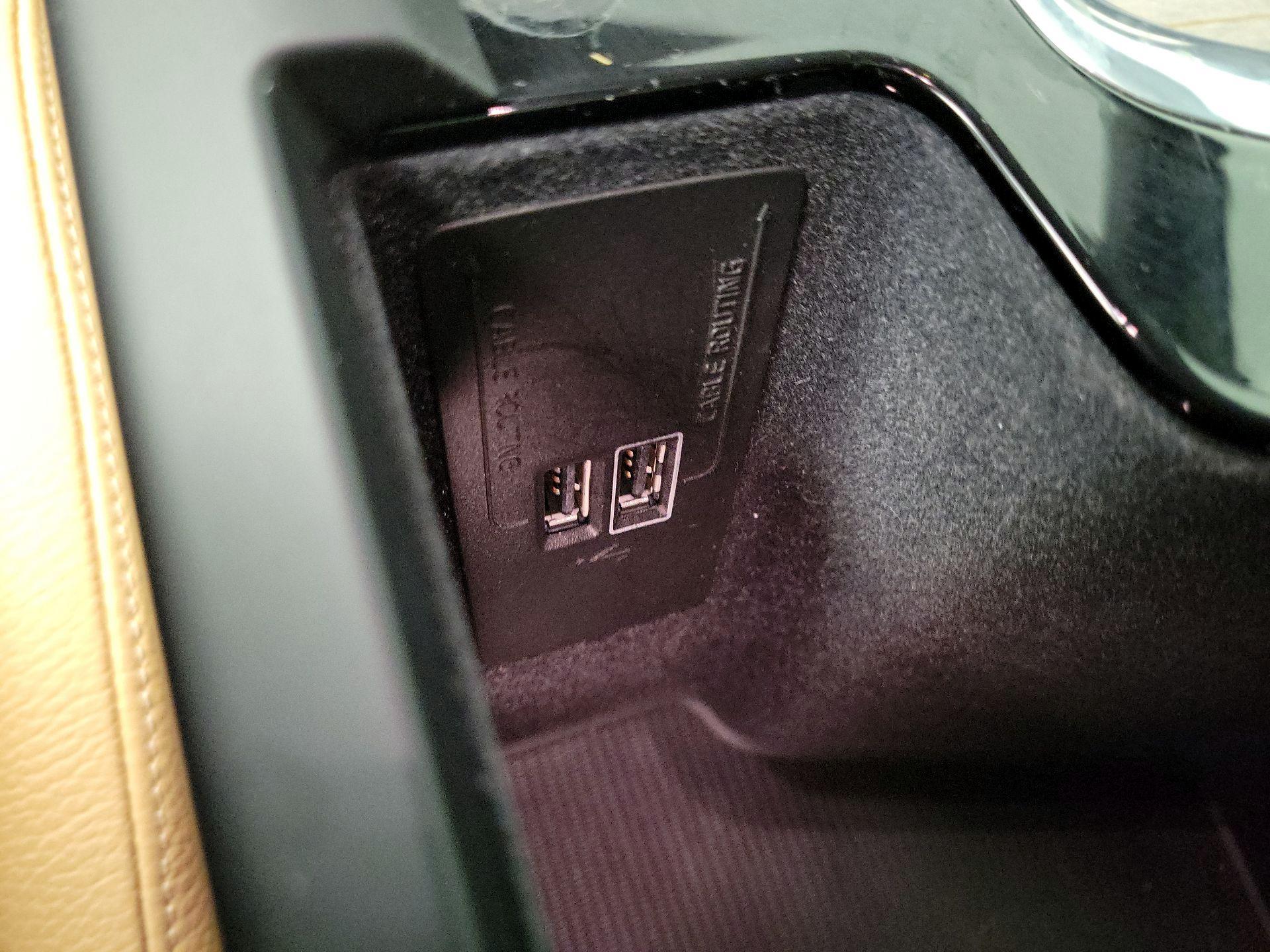 Thumbnail: 2019 Volvo XC60 - 19