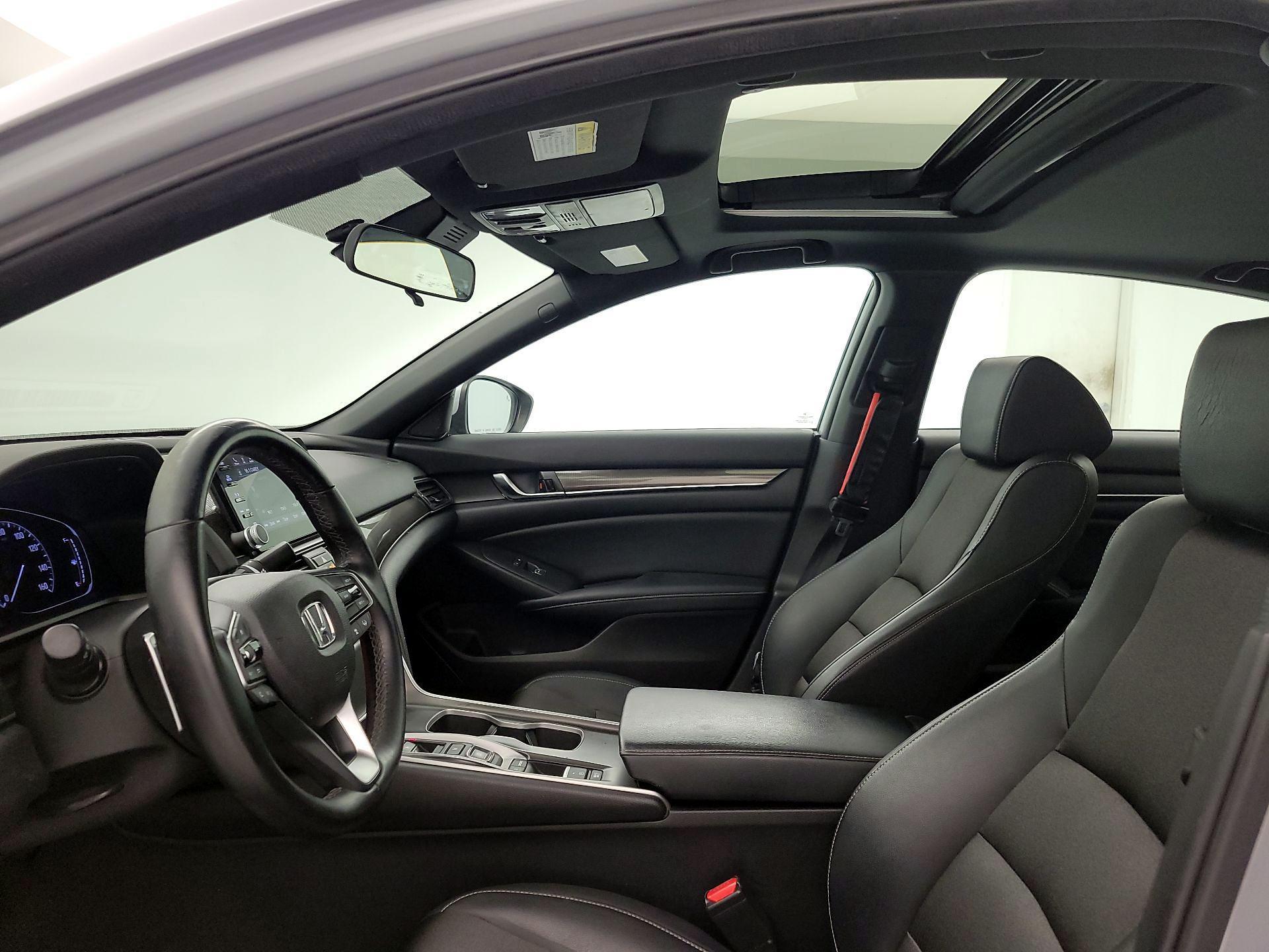 Thumbnail: 2018 Honda Accord - 19