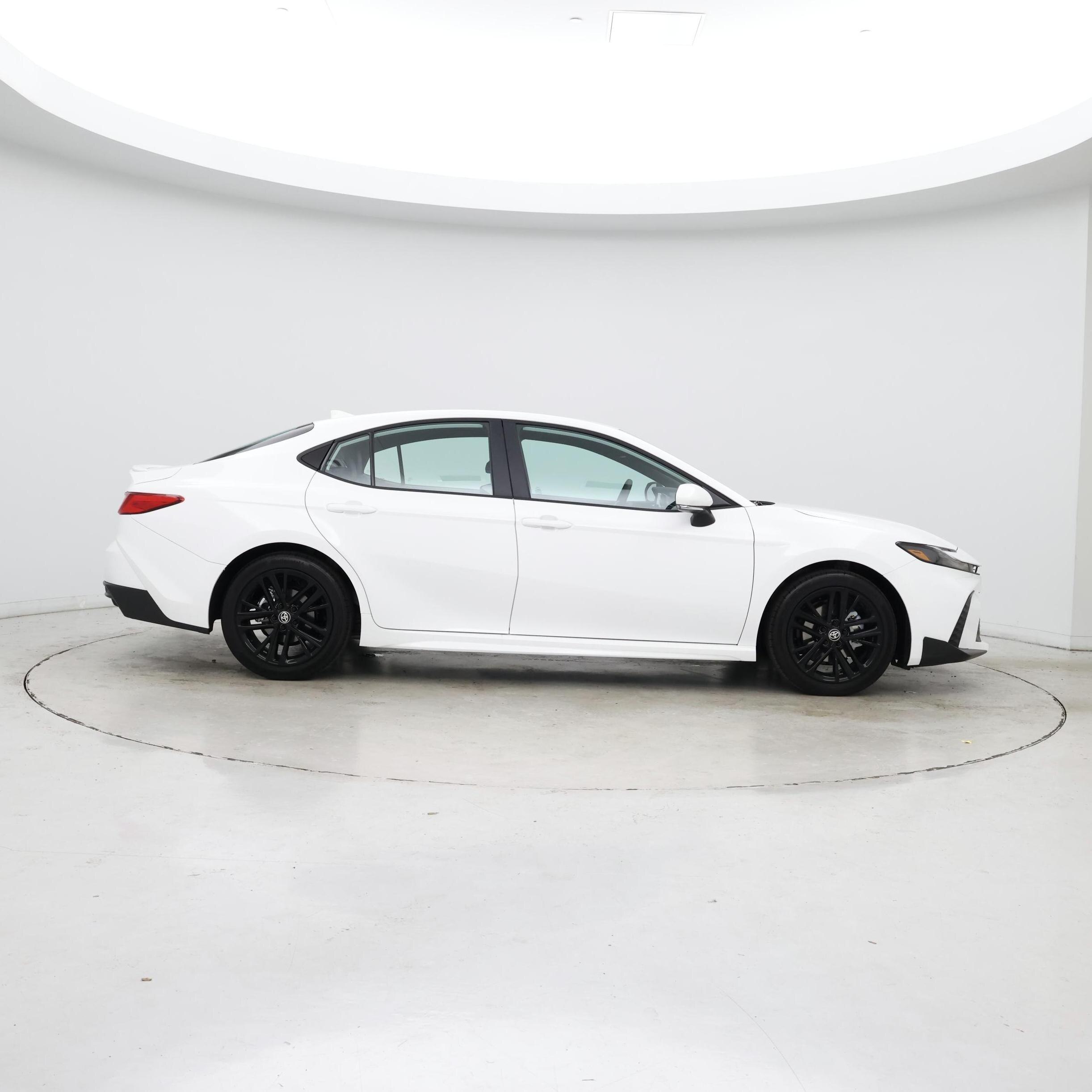 Thumbnail: 2026 Toyota Camry - 7