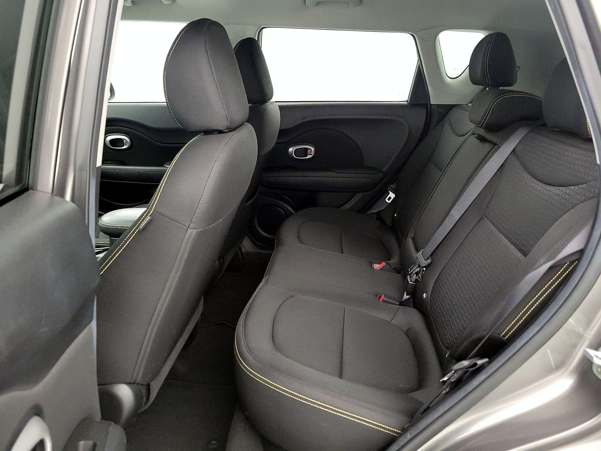 Thumbnail: 2016 Kia Soul - 19