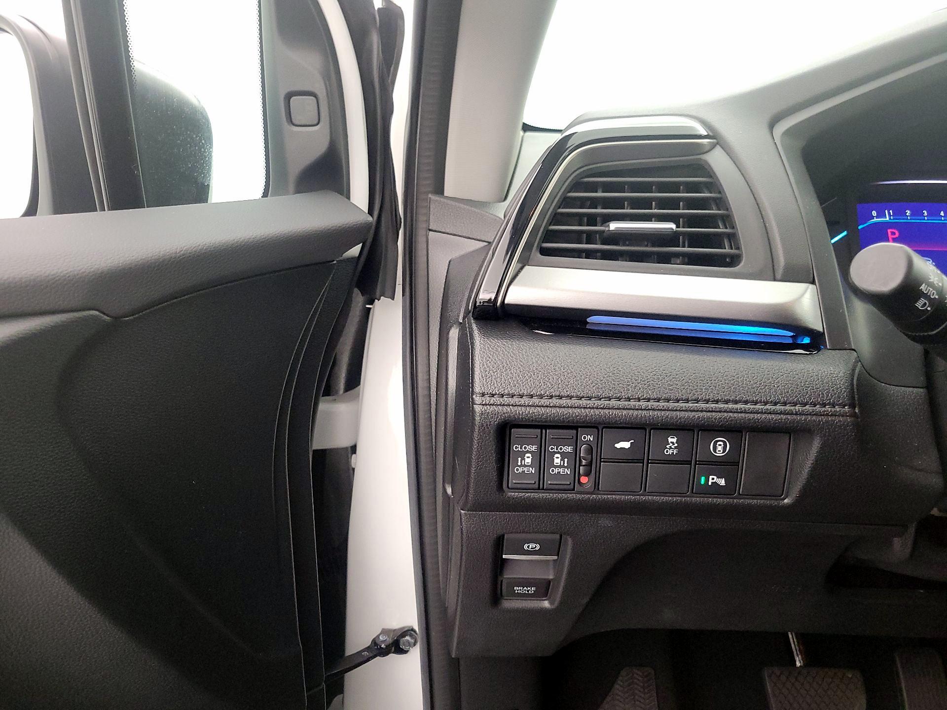 Thumbnail: 2023 Honda Odyssey - 13