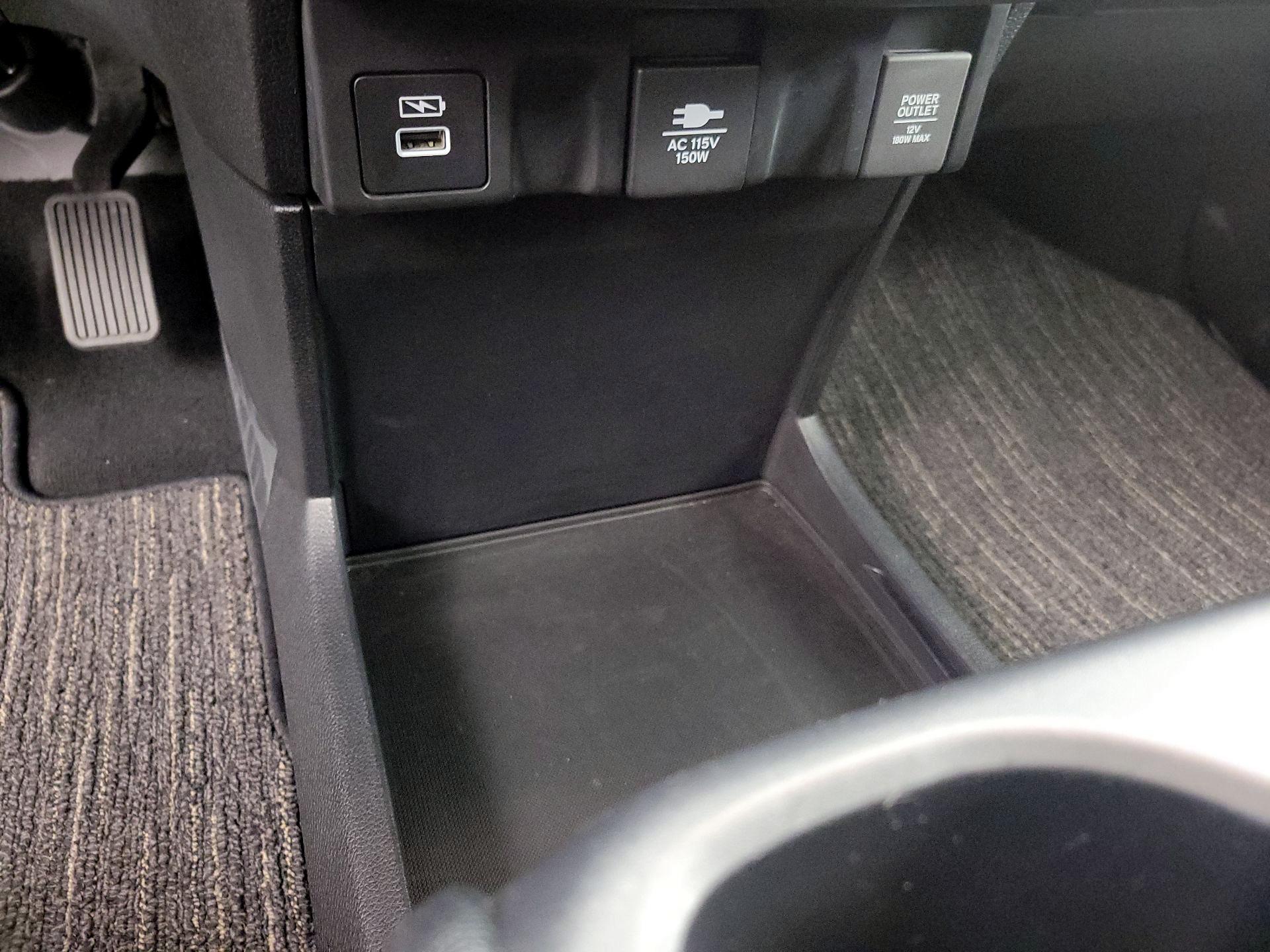 Thumbnail: 2023 Honda Odyssey - 19