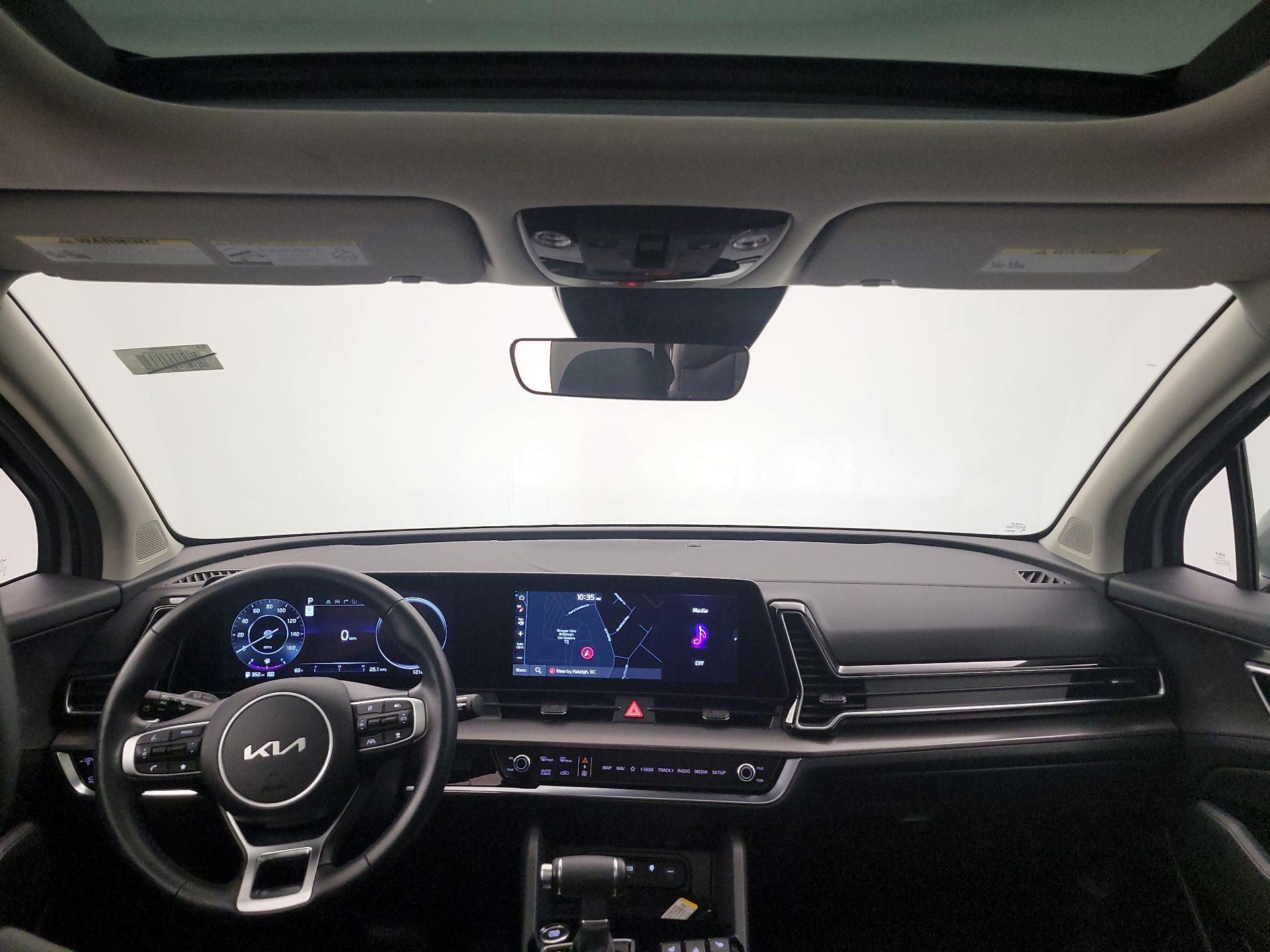 Thumbnail: 2025 Kia Sportage - 9