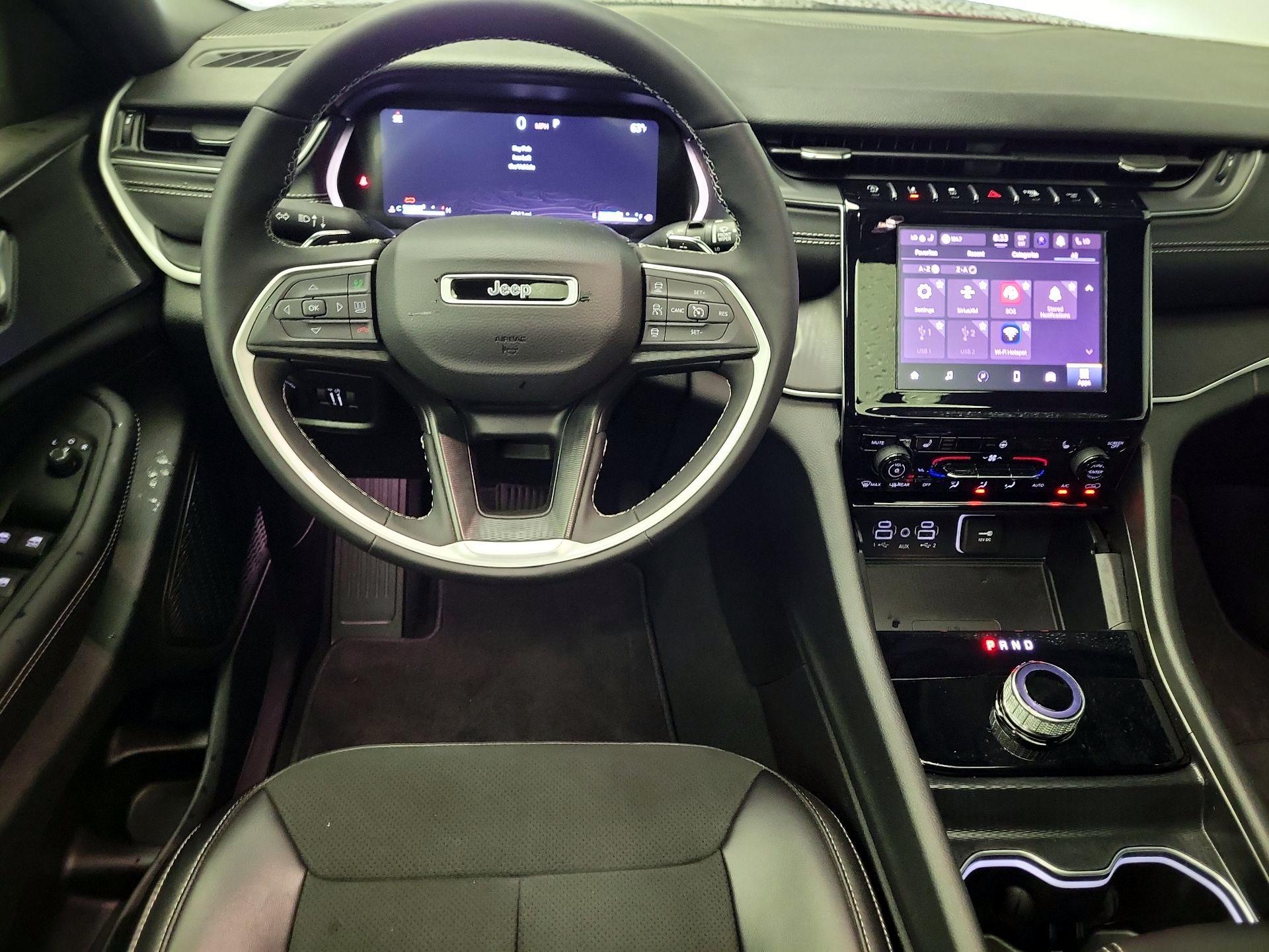 Thumbnail: 2025 Jeep Grand Cherokee - 10
