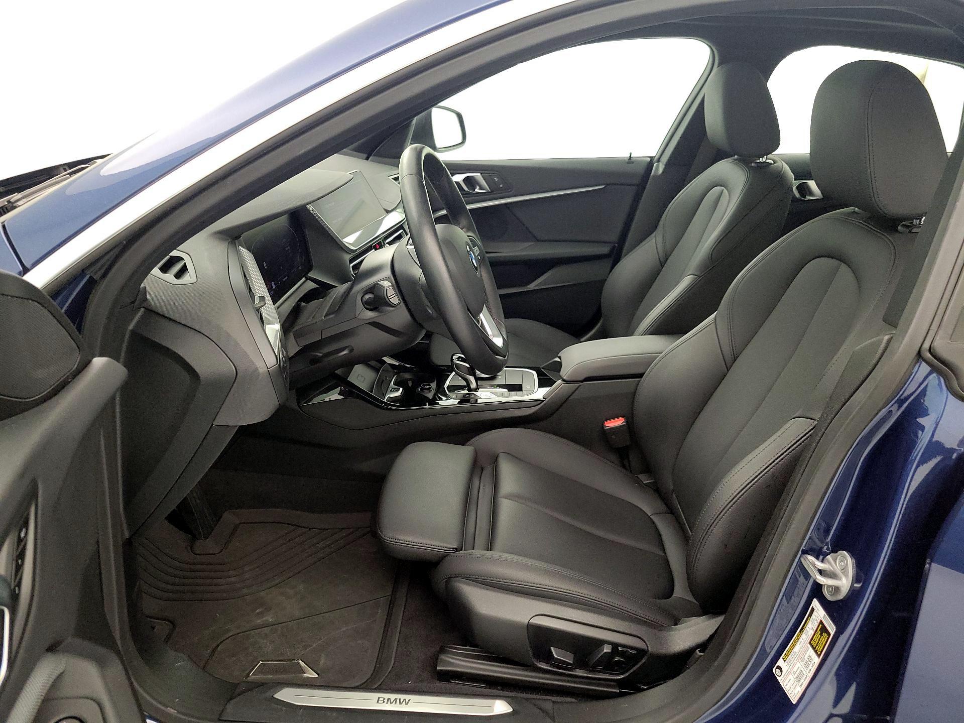 Thumbnail: 2024 BMW 2 Series - 11