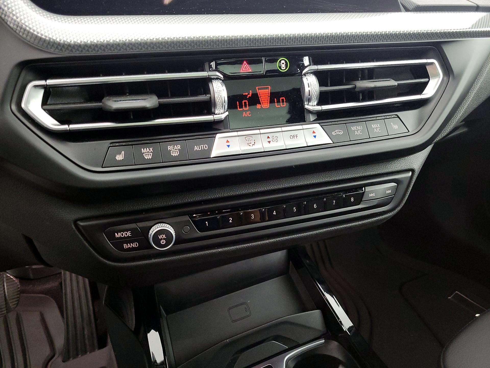 Thumbnail: 2024 BMW 2 Series - 17