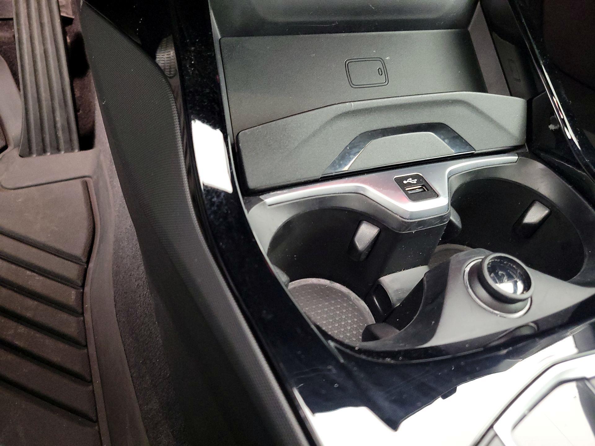 Thumbnail: 2024 BMW 2 Series - 19