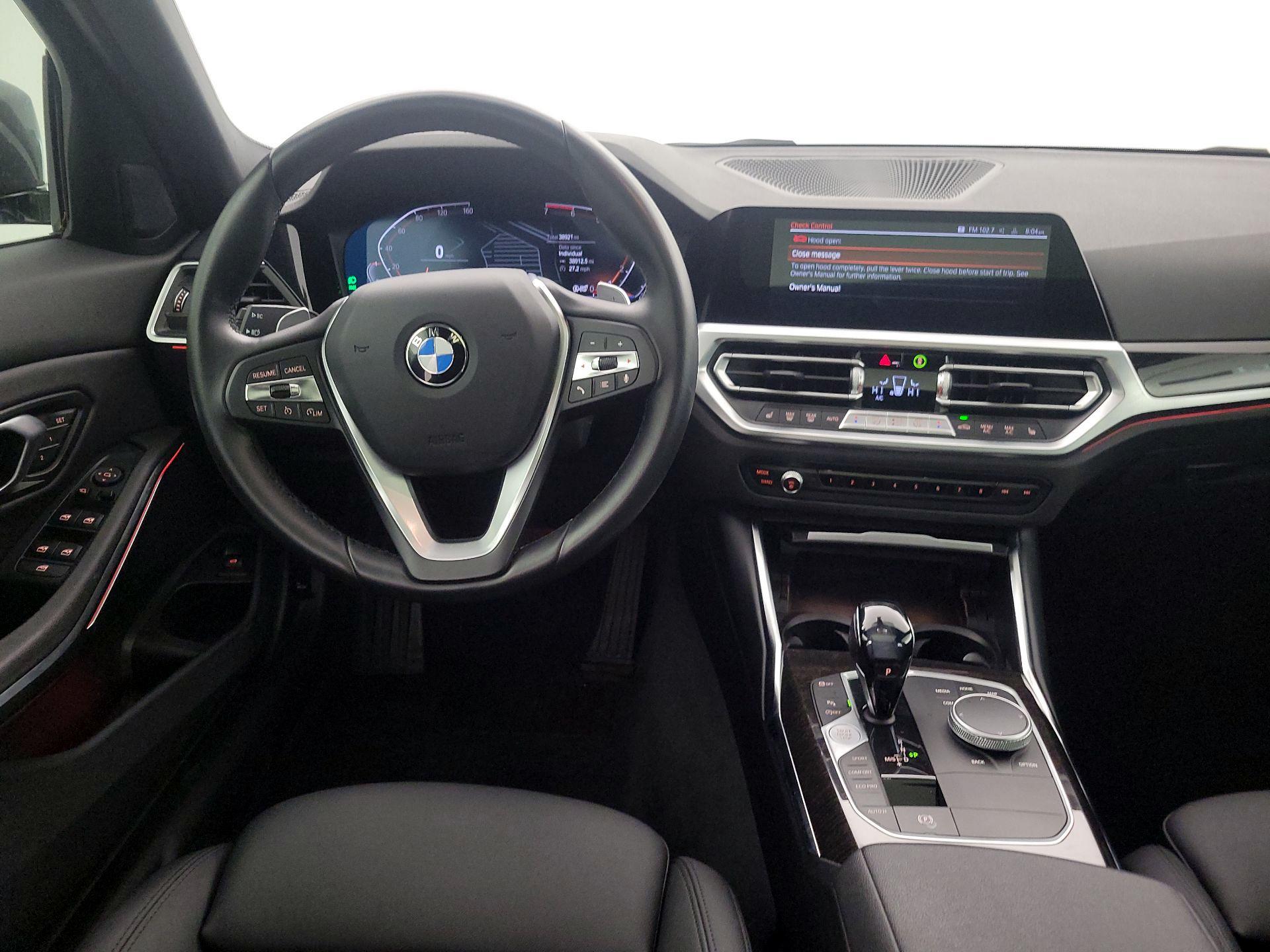 Thumbnail: 2021 BMW 3 Series - 10