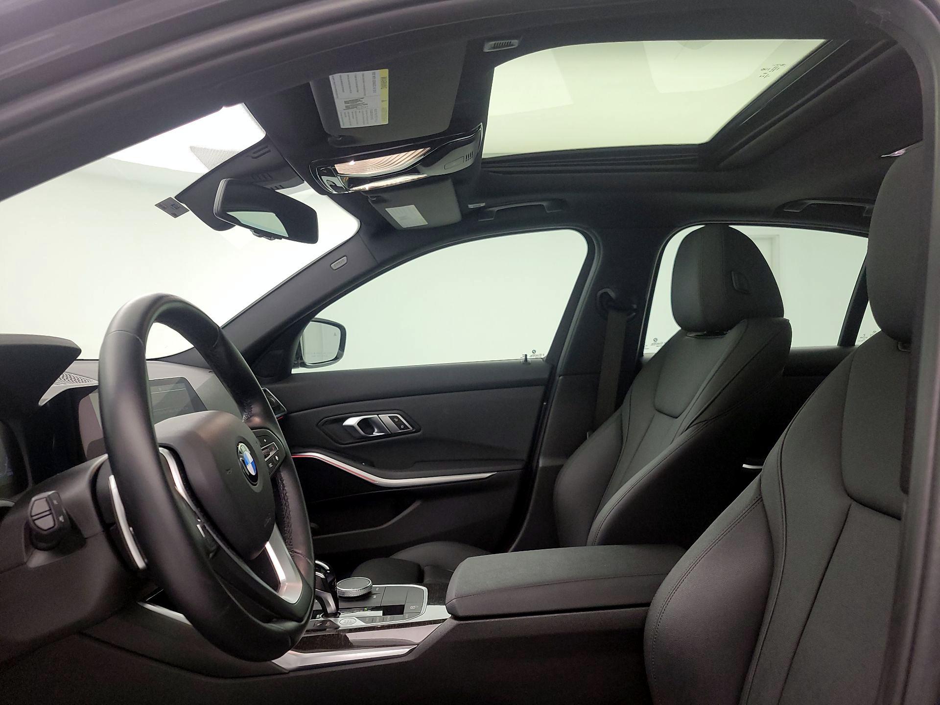 Thumbnail: 2021 BMW 3 Series - 20