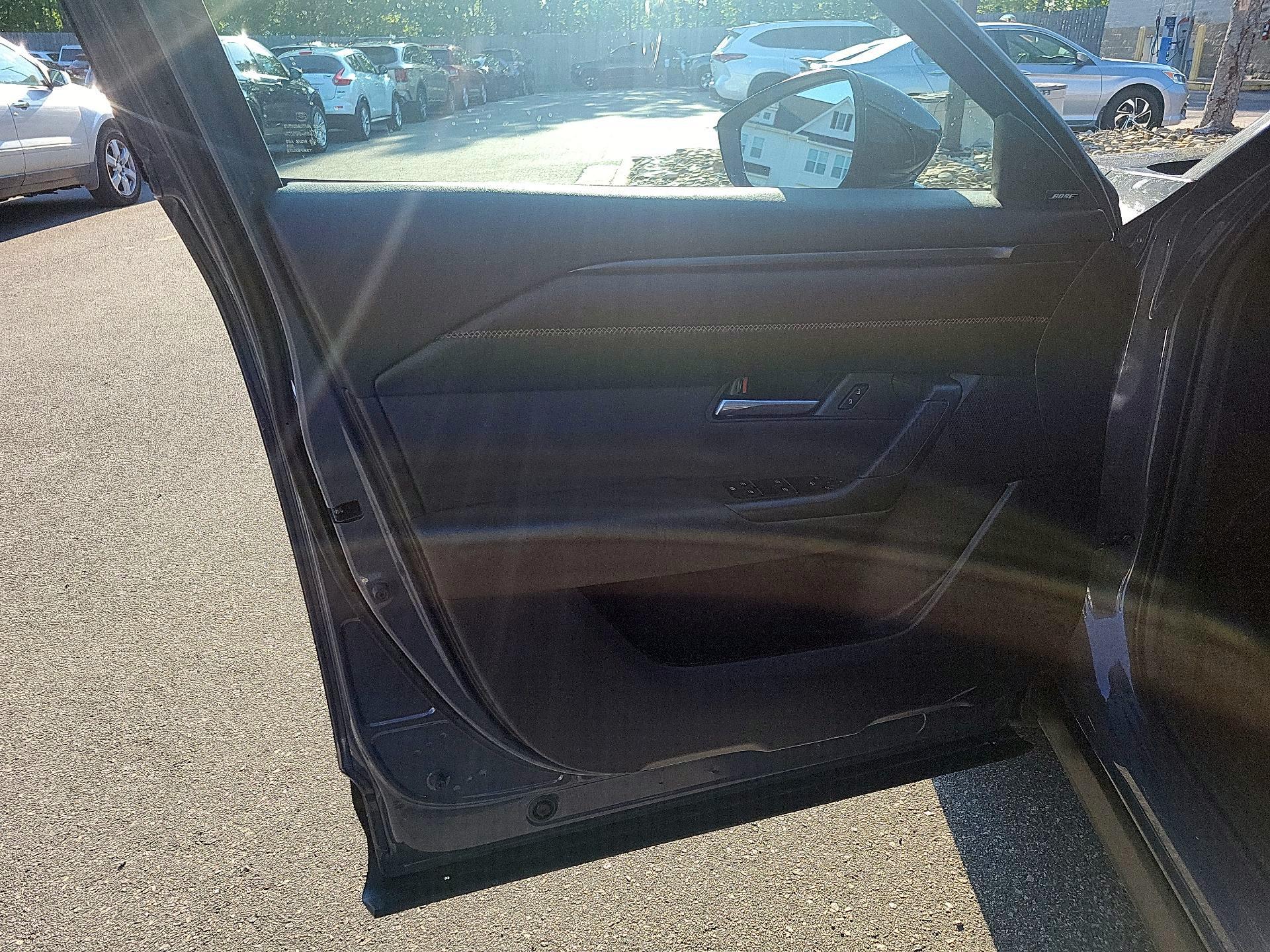 Thumbnail: 2023 Mazda CX-50 - 10