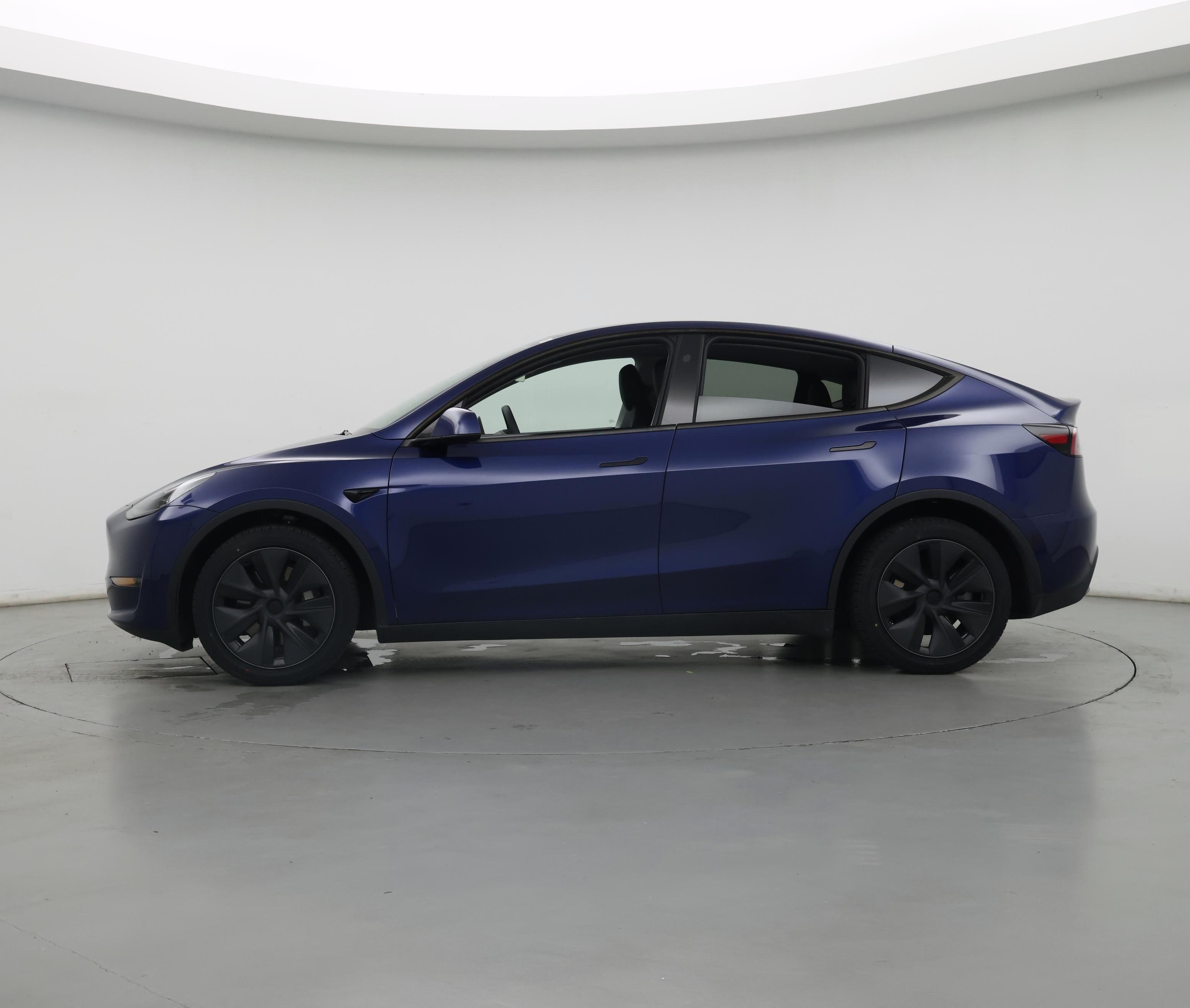 Thumbnail: 2024 Tesla Model Y - 3