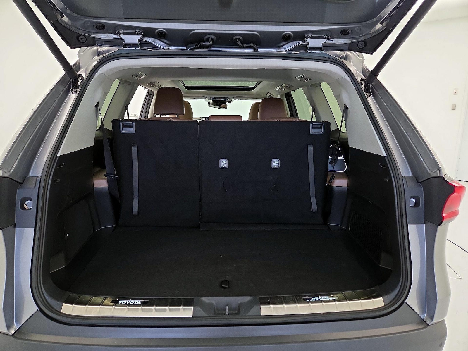 2025 Toyota Grand Highlander Platinum - Photo 23