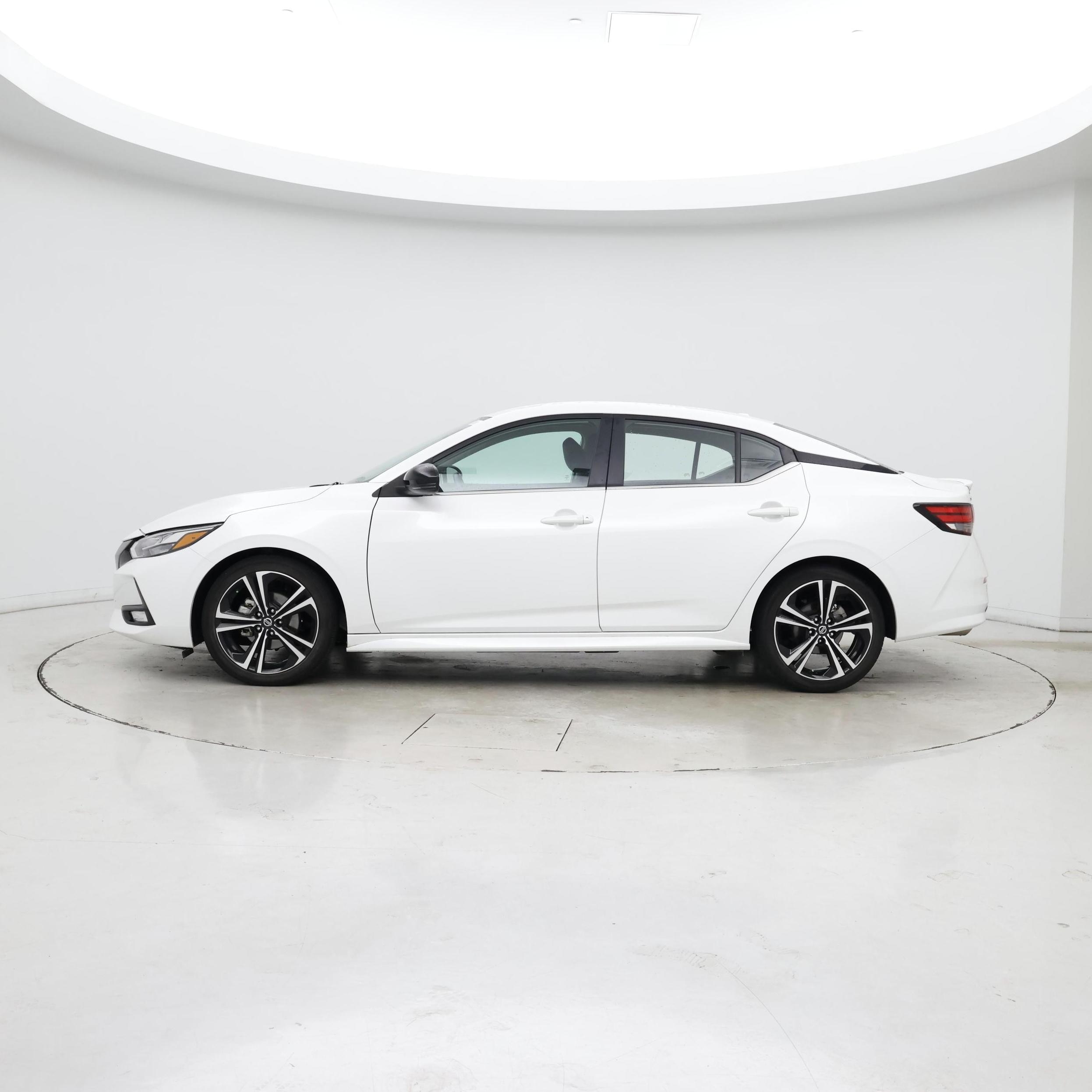 Thumbnail: 2023 Nissan Sentra - 3