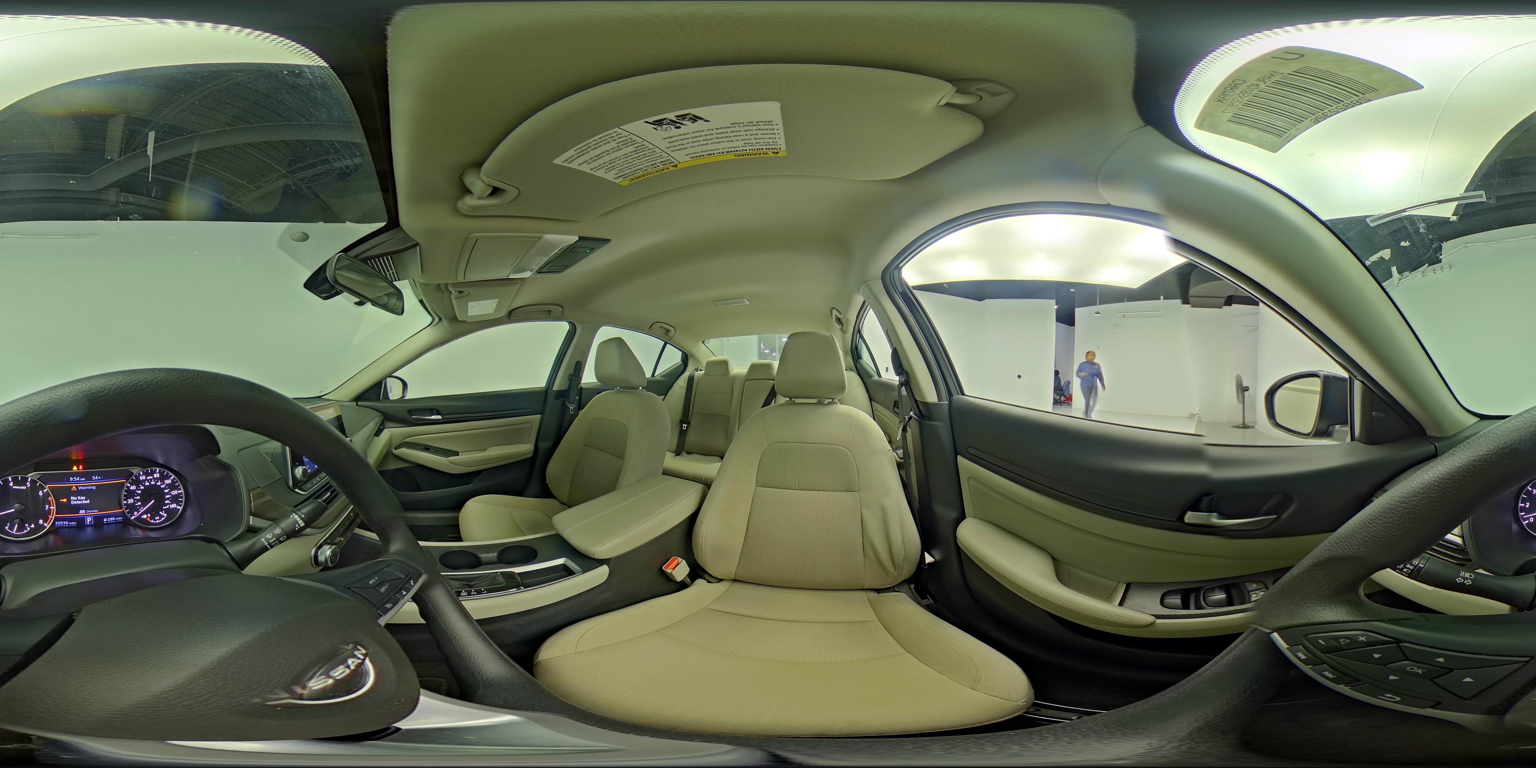 2025 Nissan Altima SV - Photo 25