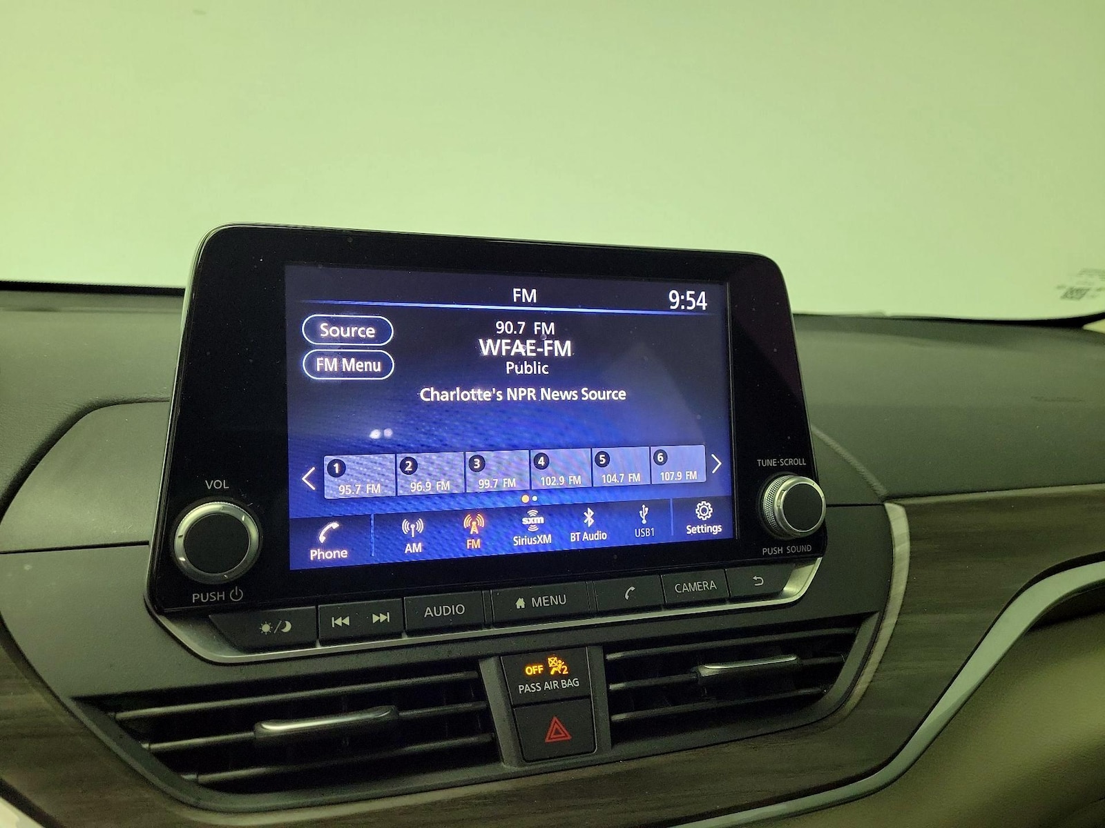 2025 Nissan Altima SV - Photo 15