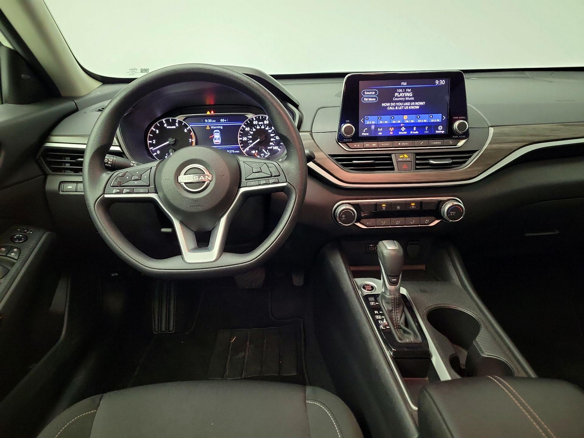 Thumbnail: 2025 Nissan Altima - 10
