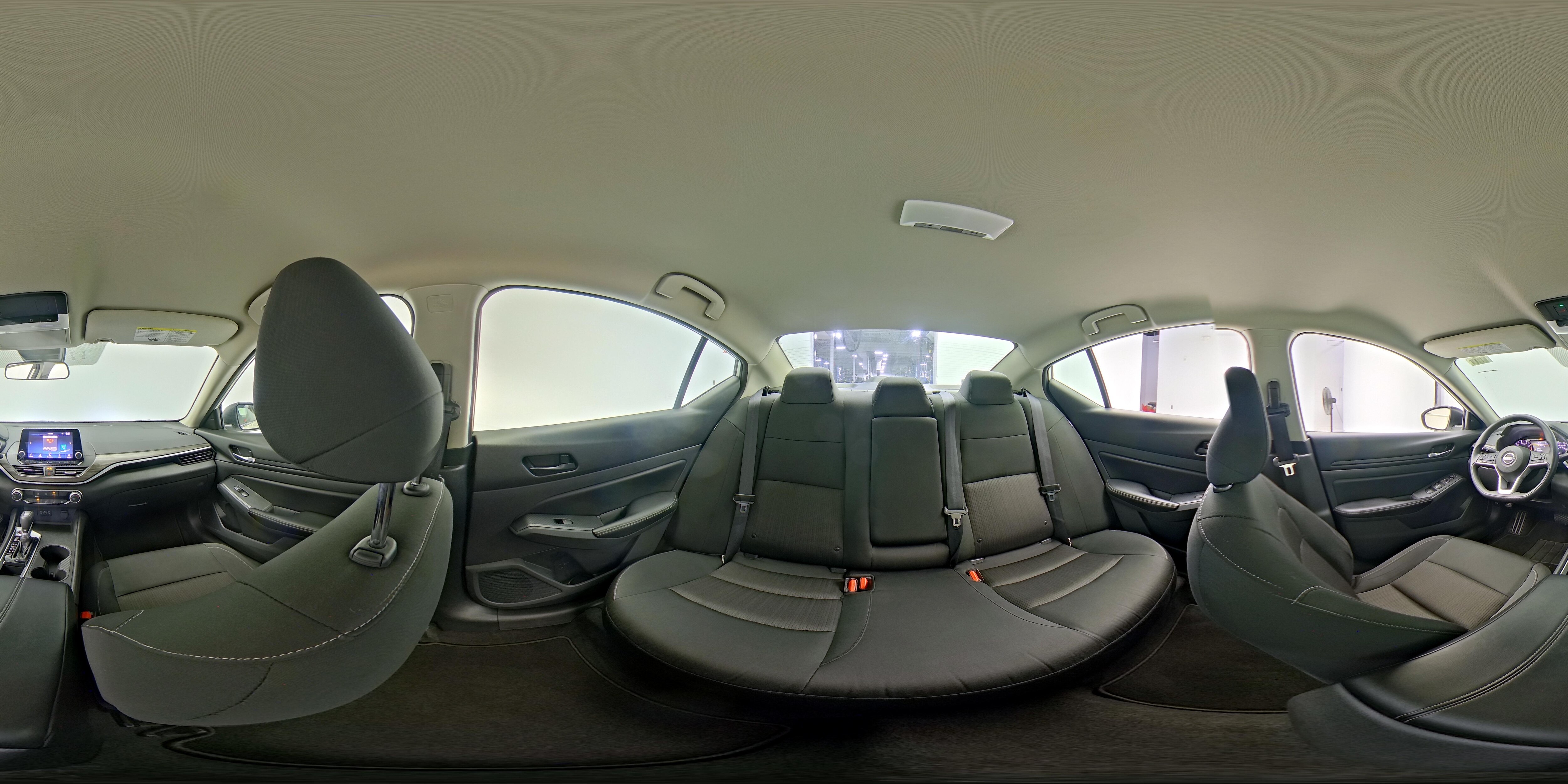 2025 Nissan Altima SV - Photo 25