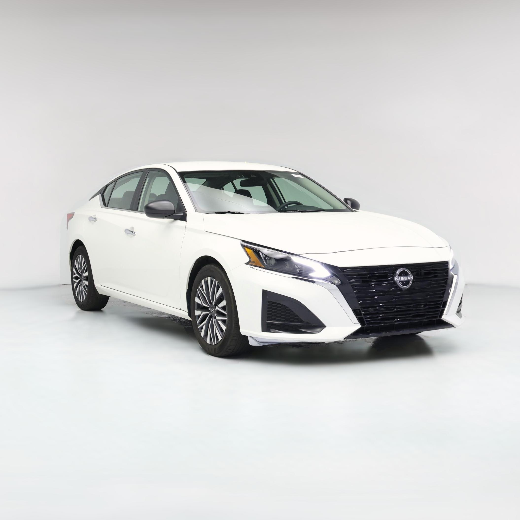 Thumbnail: 2025 Nissan Altima - 1