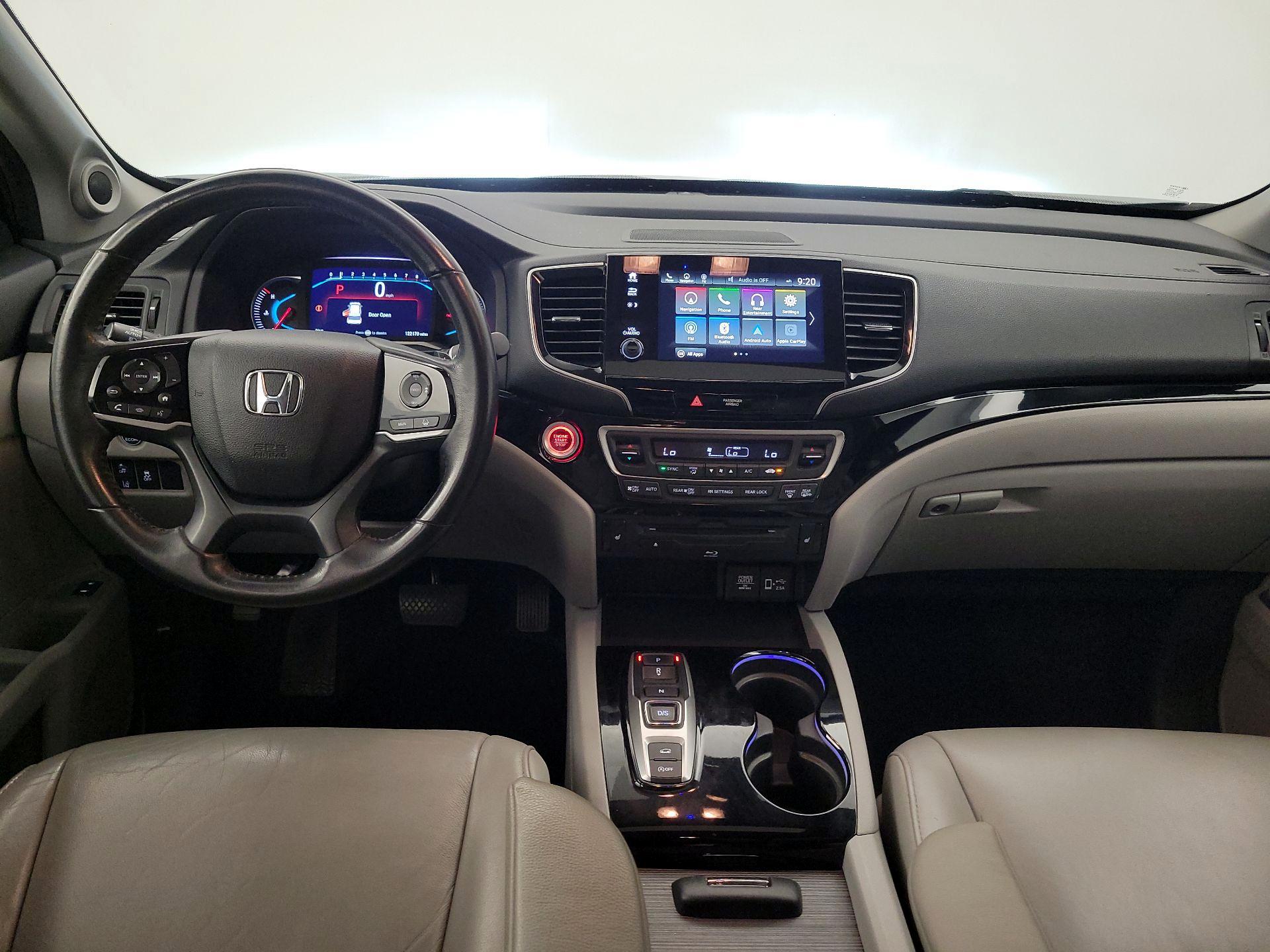 Thumbnail: 2019 Honda Pilot - 9