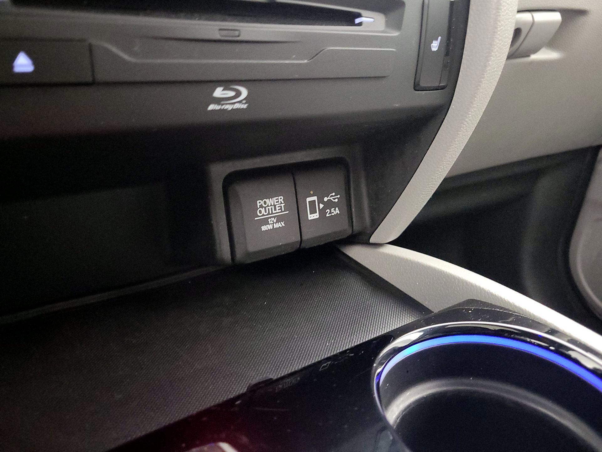 Thumbnail: 2019 Honda Pilot - 18
