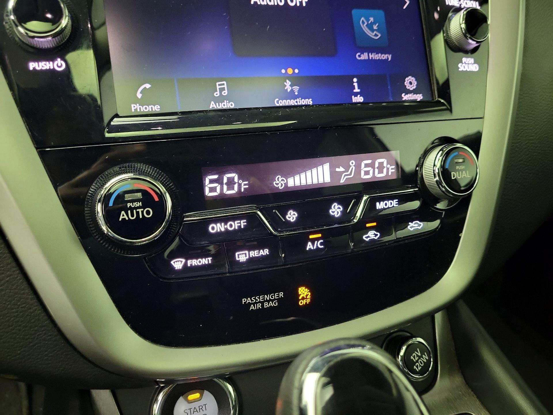 Thumbnail: 2020 Nissan Murano - 16