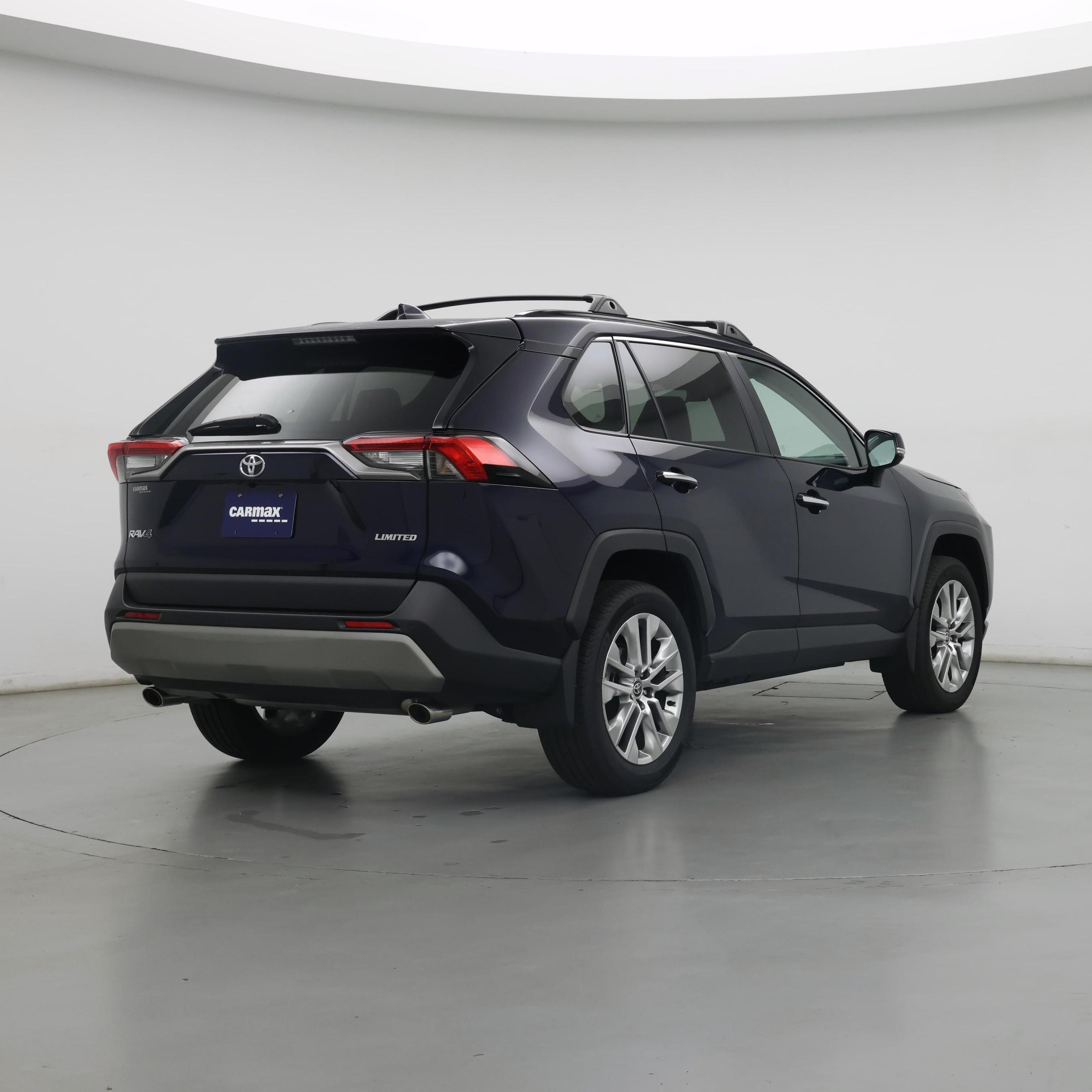 Thumbnail: 2025 Toyota RAV4 - 8