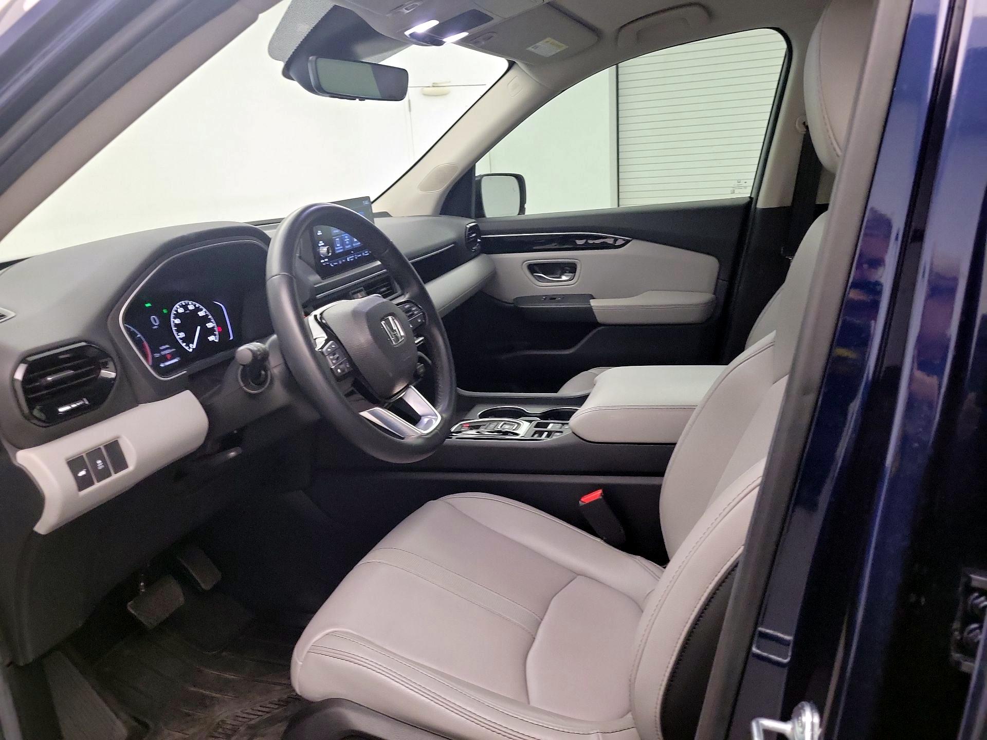 Thumbnail: 2025 Honda Pilot - 11