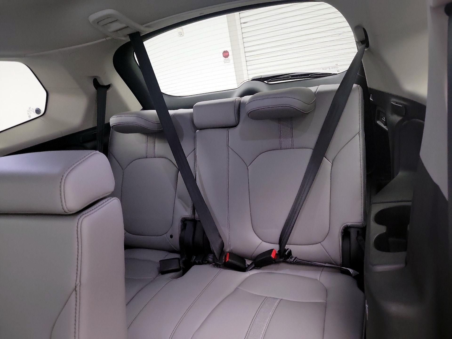 Thumbnail: 2025 Honda Pilot - 20