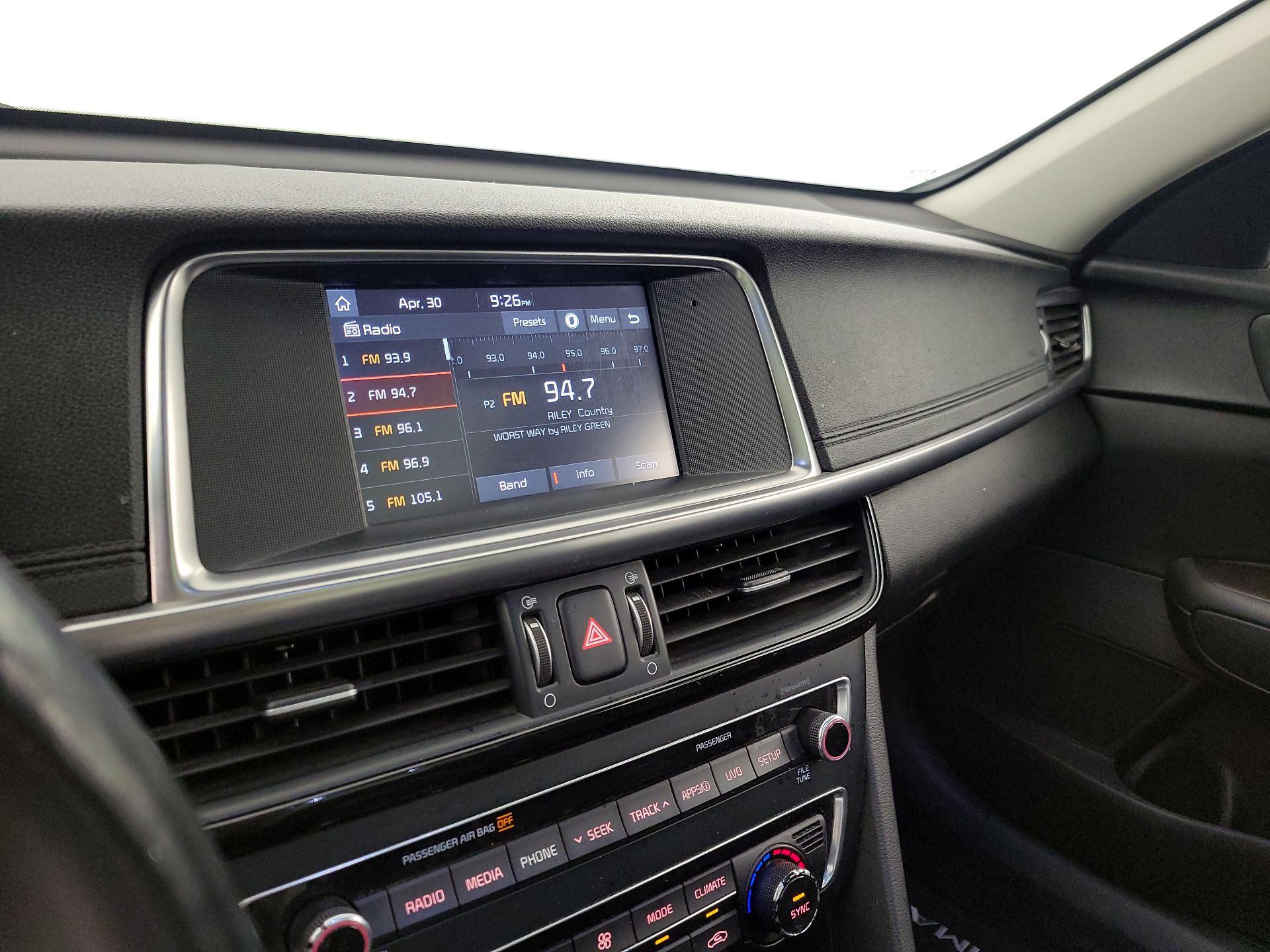 Thumbnail: 2018 Kia Optima - 15