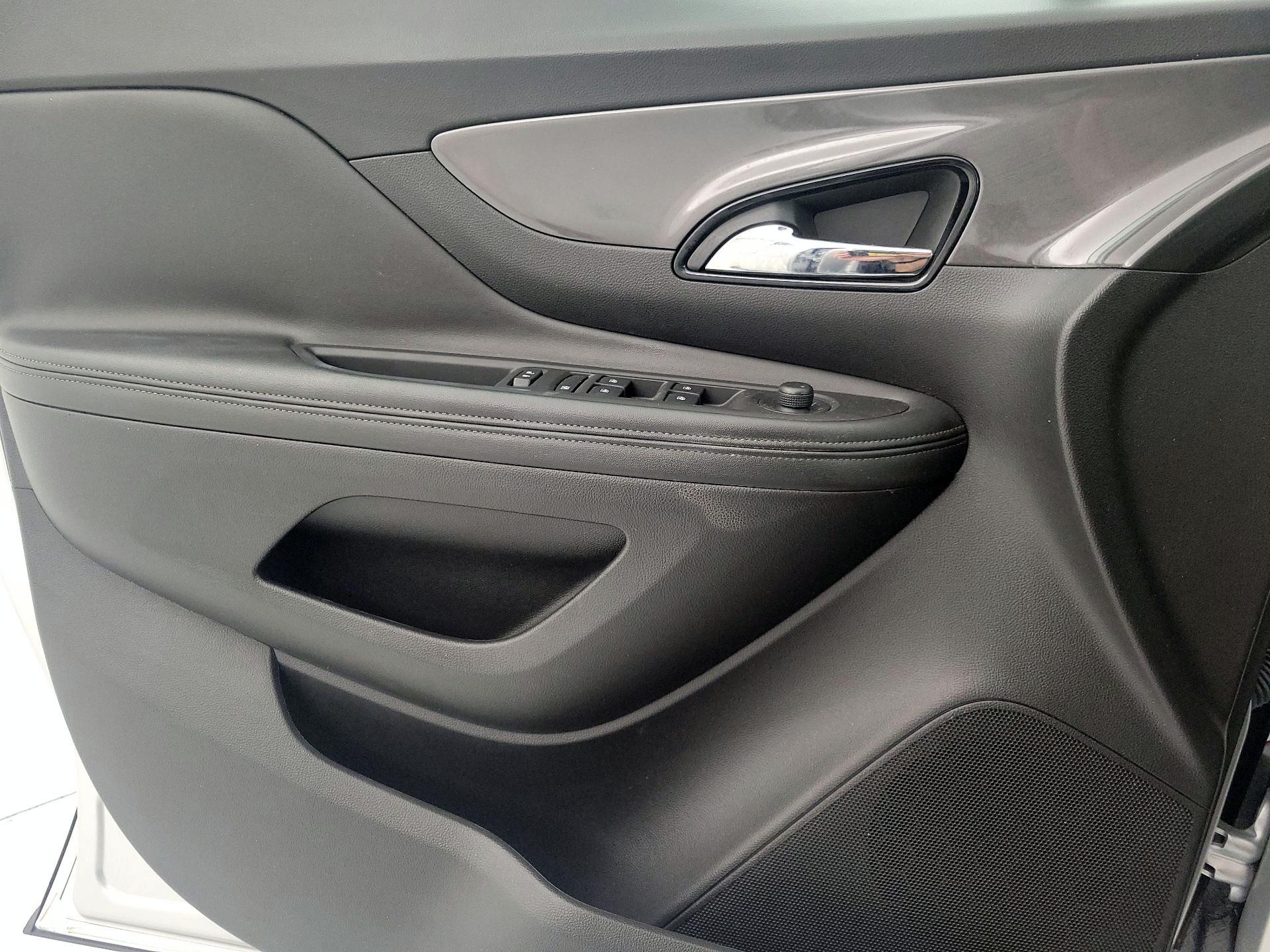 Thumbnail: 2017 Buick Encore - 12