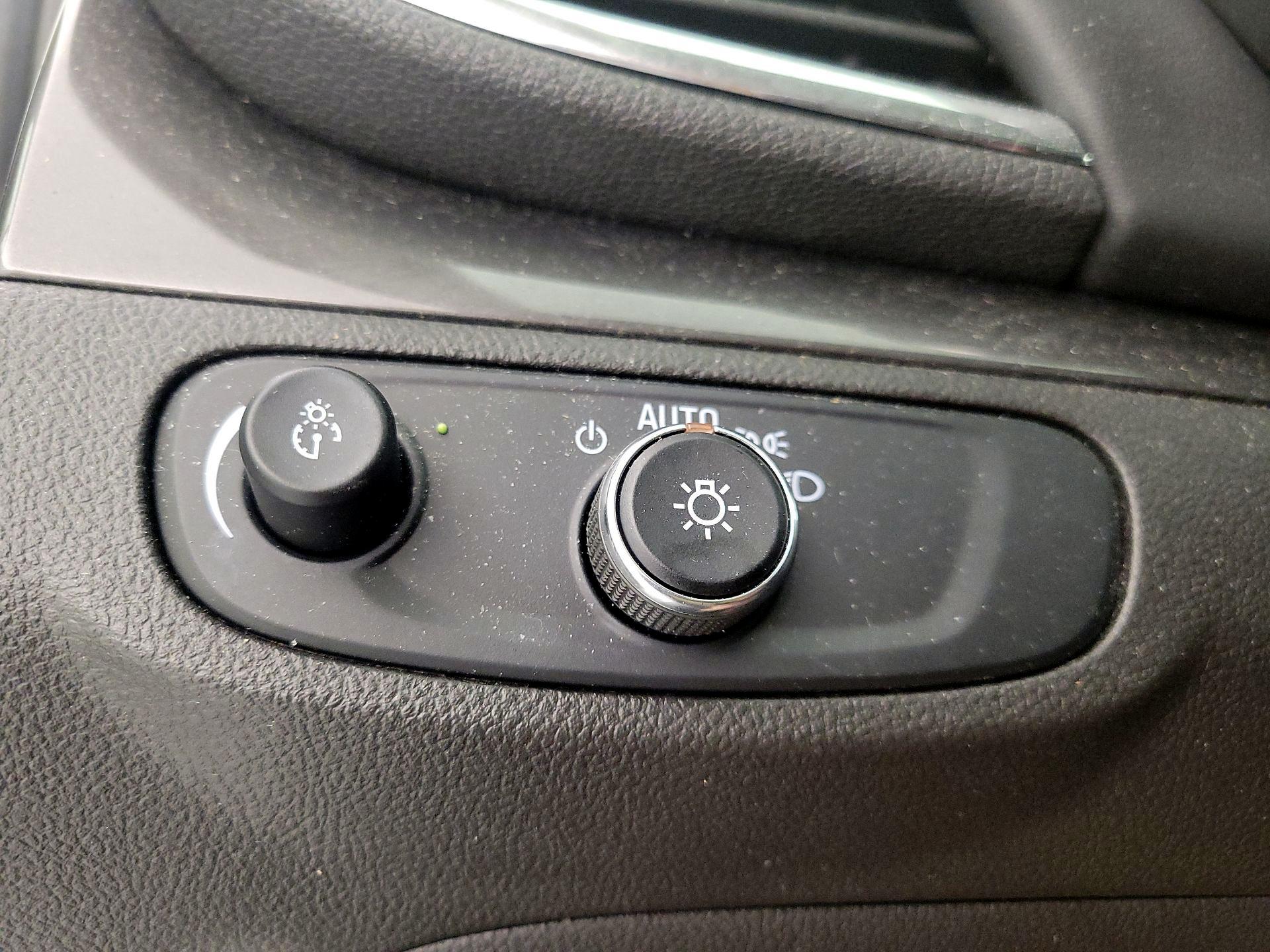 Thumbnail: 2017 Buick Encore - 13