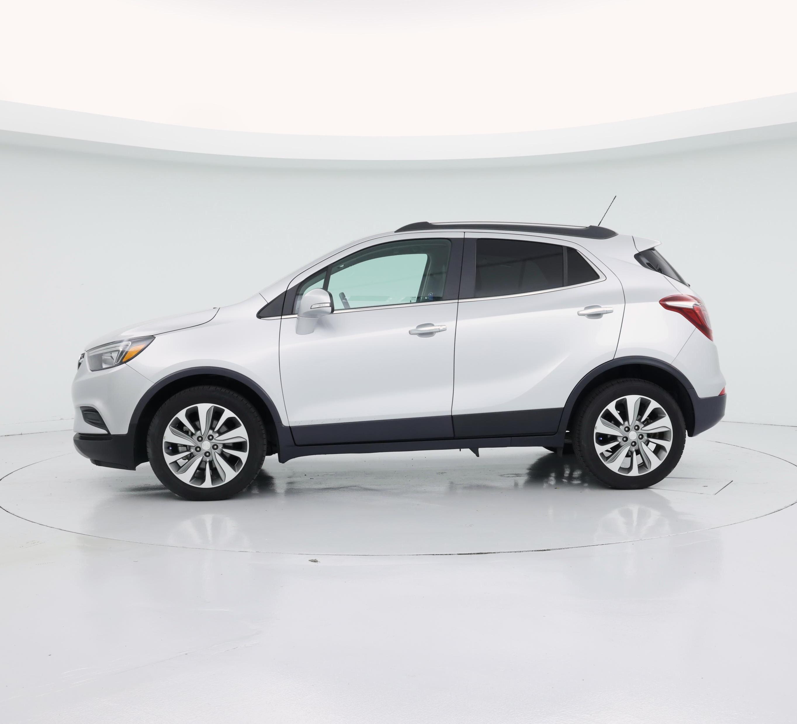 Thumbnail: 2017 Buick Encore - 3