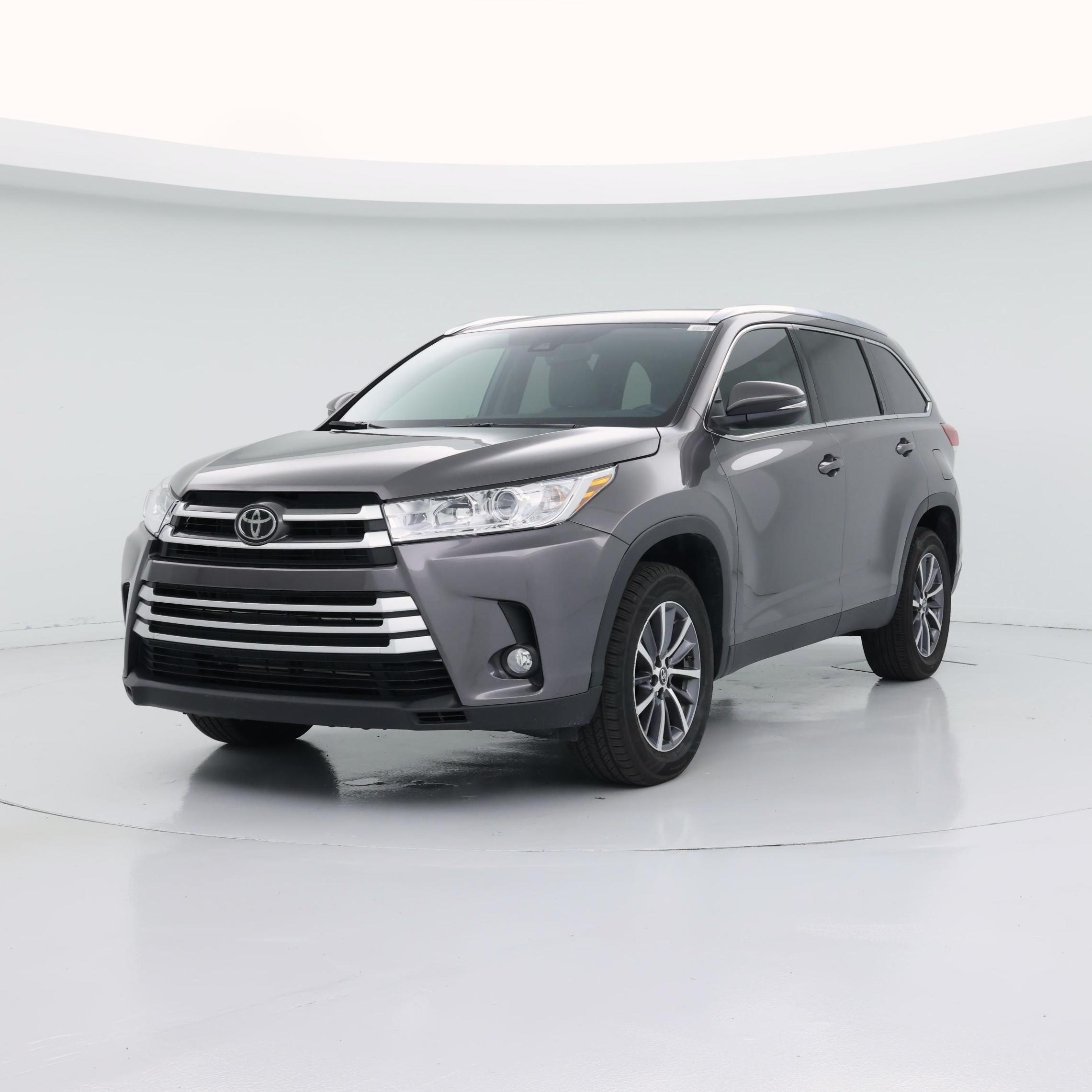 Thumbnail: 2019 Toyota Highlander - 4