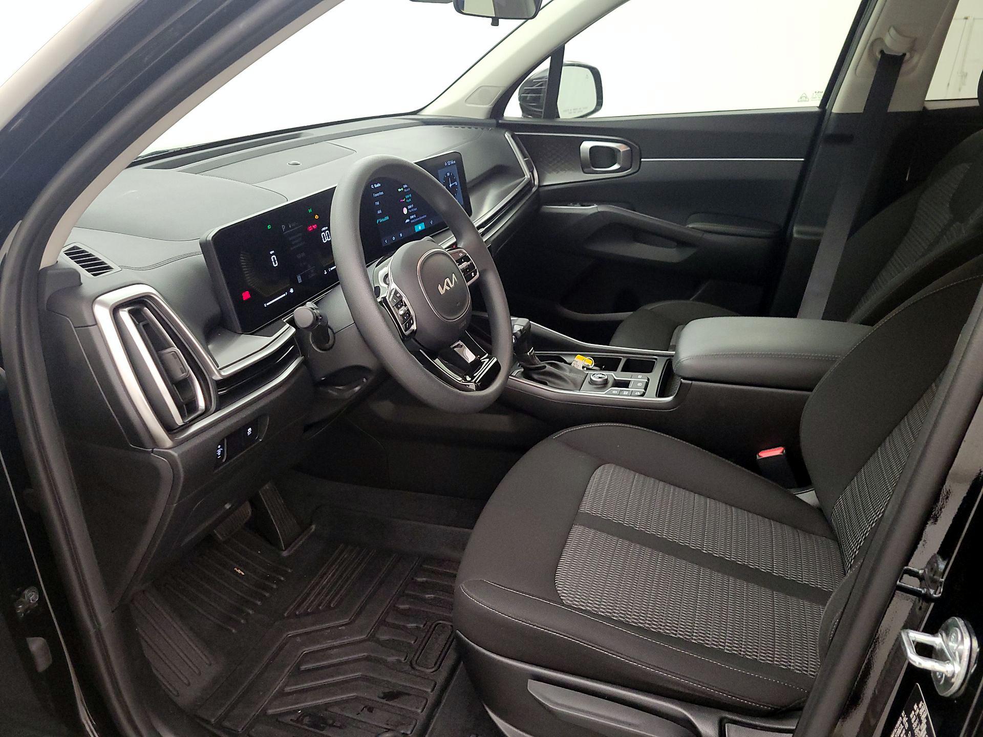 Thumbnail: 2024 Kia Sorento - 11
