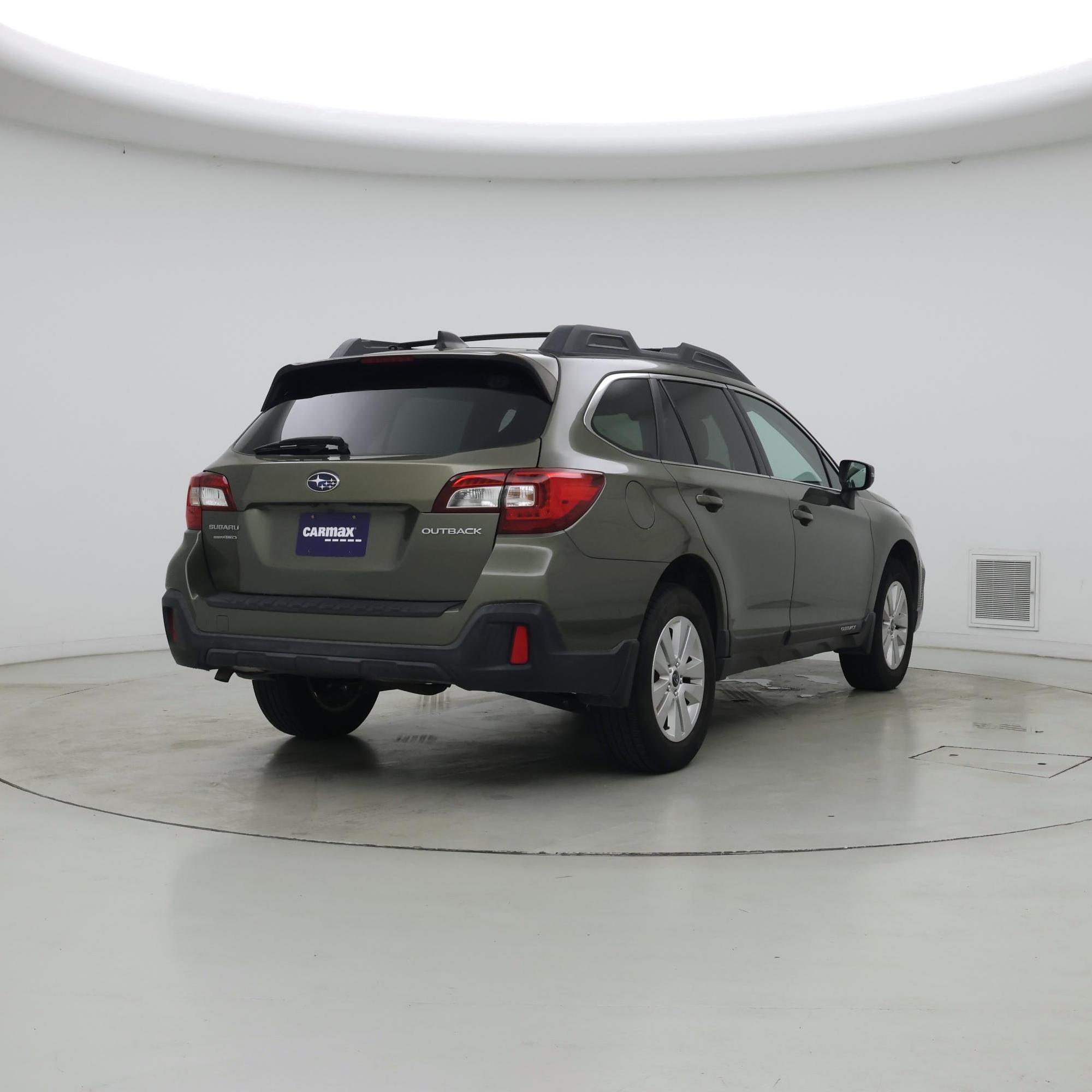 Thumbnail: 2018 Subaru Outback - 8