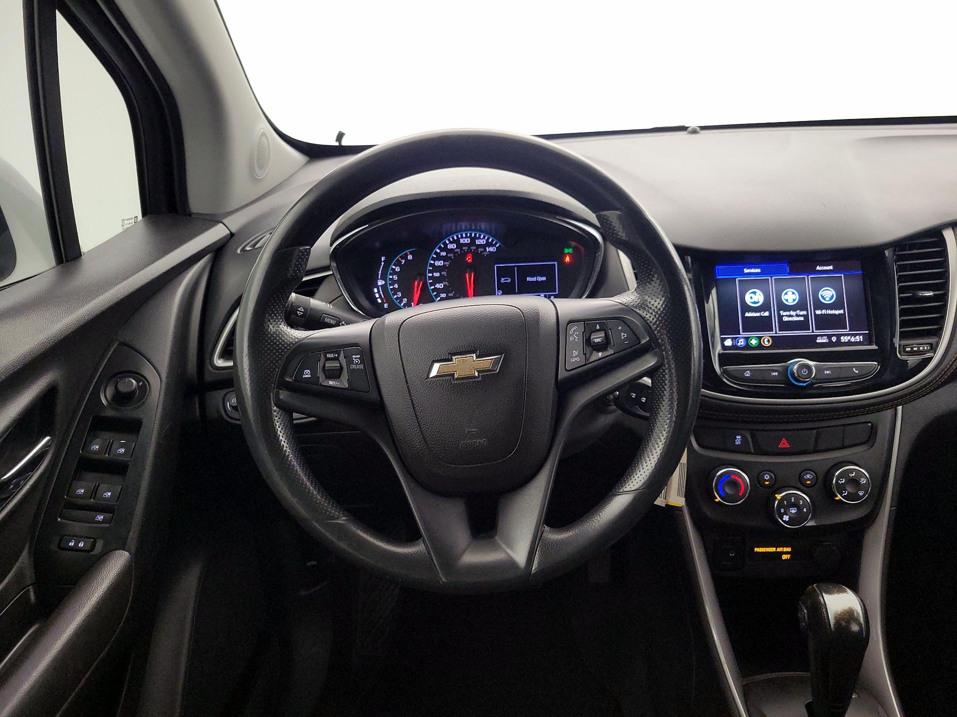 Thumbnail: 2020 Chevrolet Trax - 10