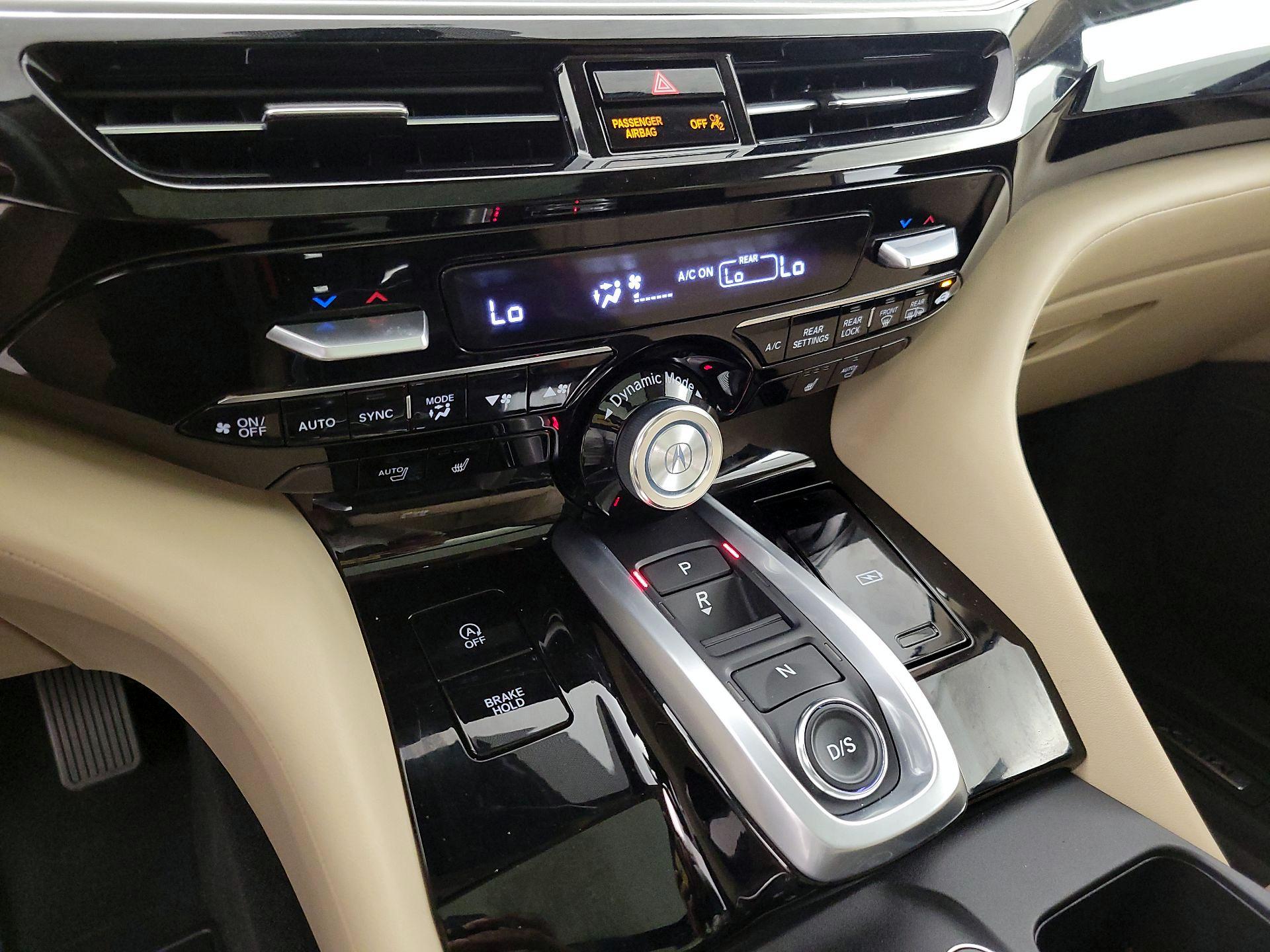 Thumbnail: 2024 Acura MDX - 17