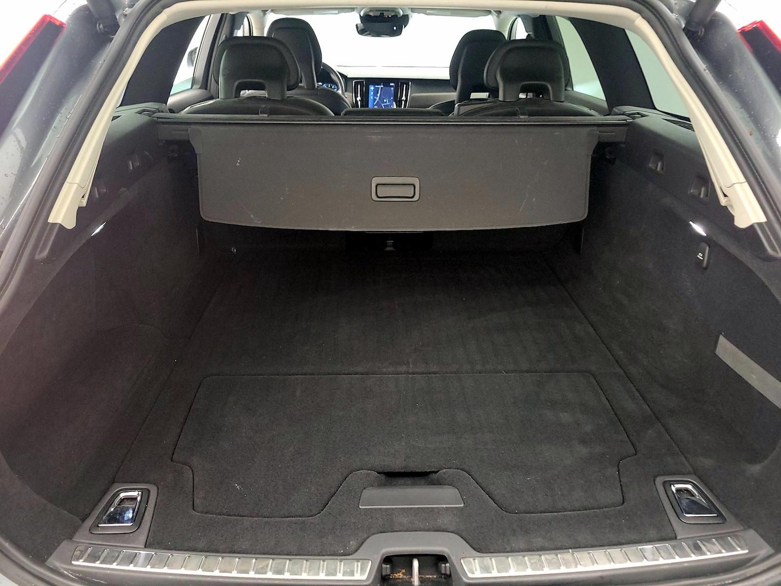 2018 Volvo V90 Cross Country Base - Photo 23