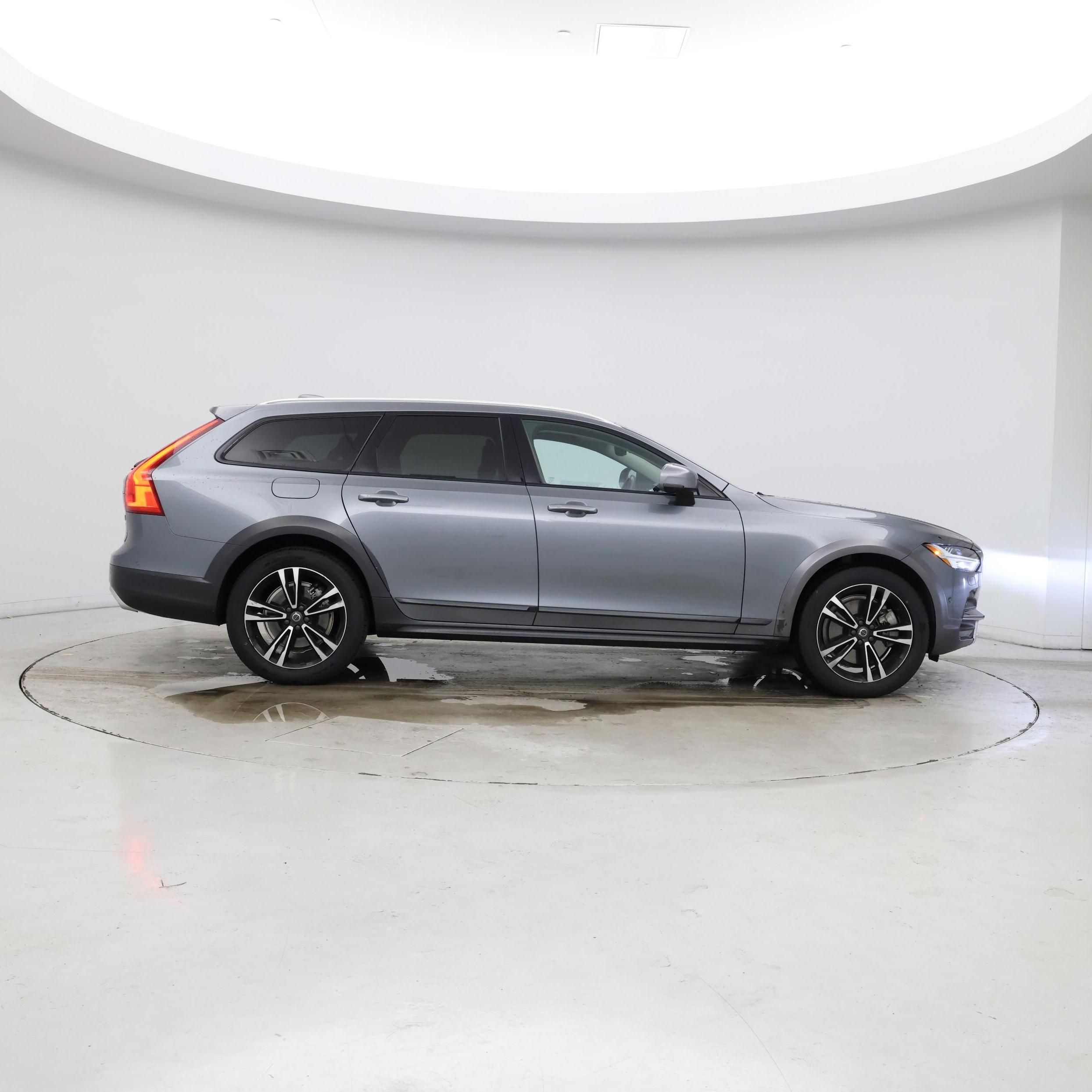 Thumbnail: 2018 Volvo V90 - 7