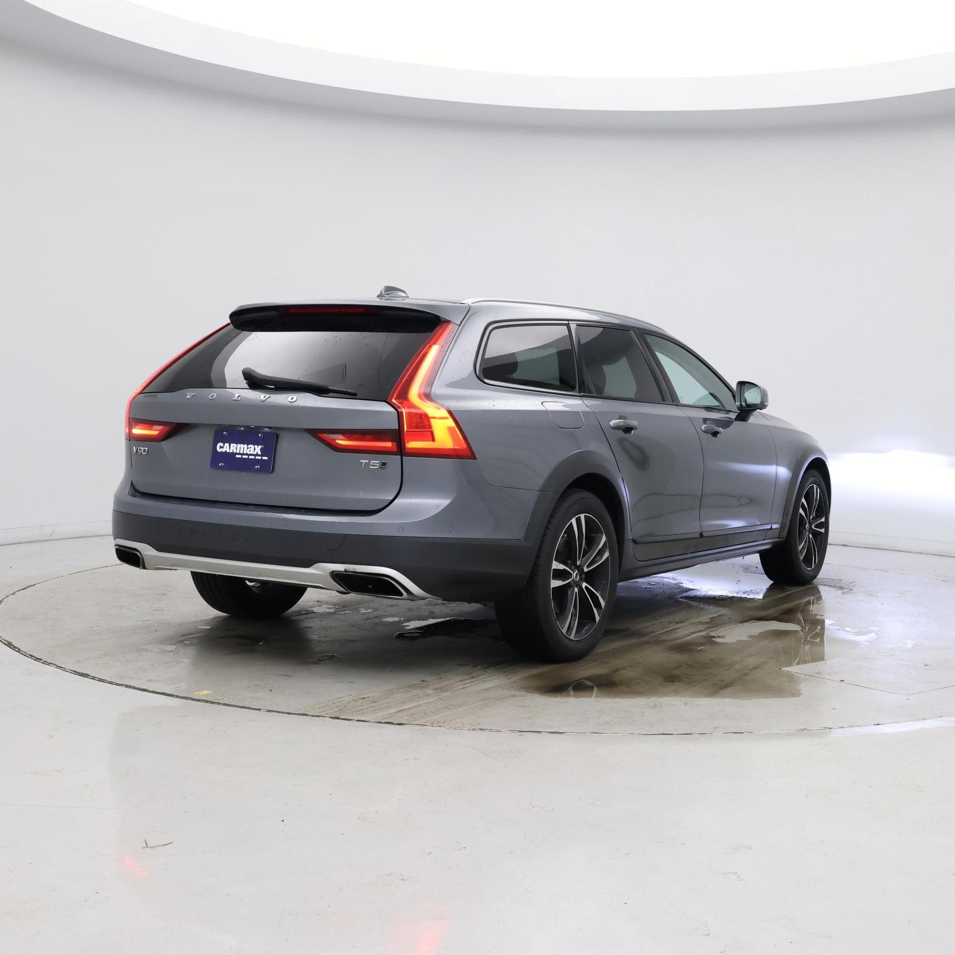 Thumbnail: 2018 Volvo V90 - 8