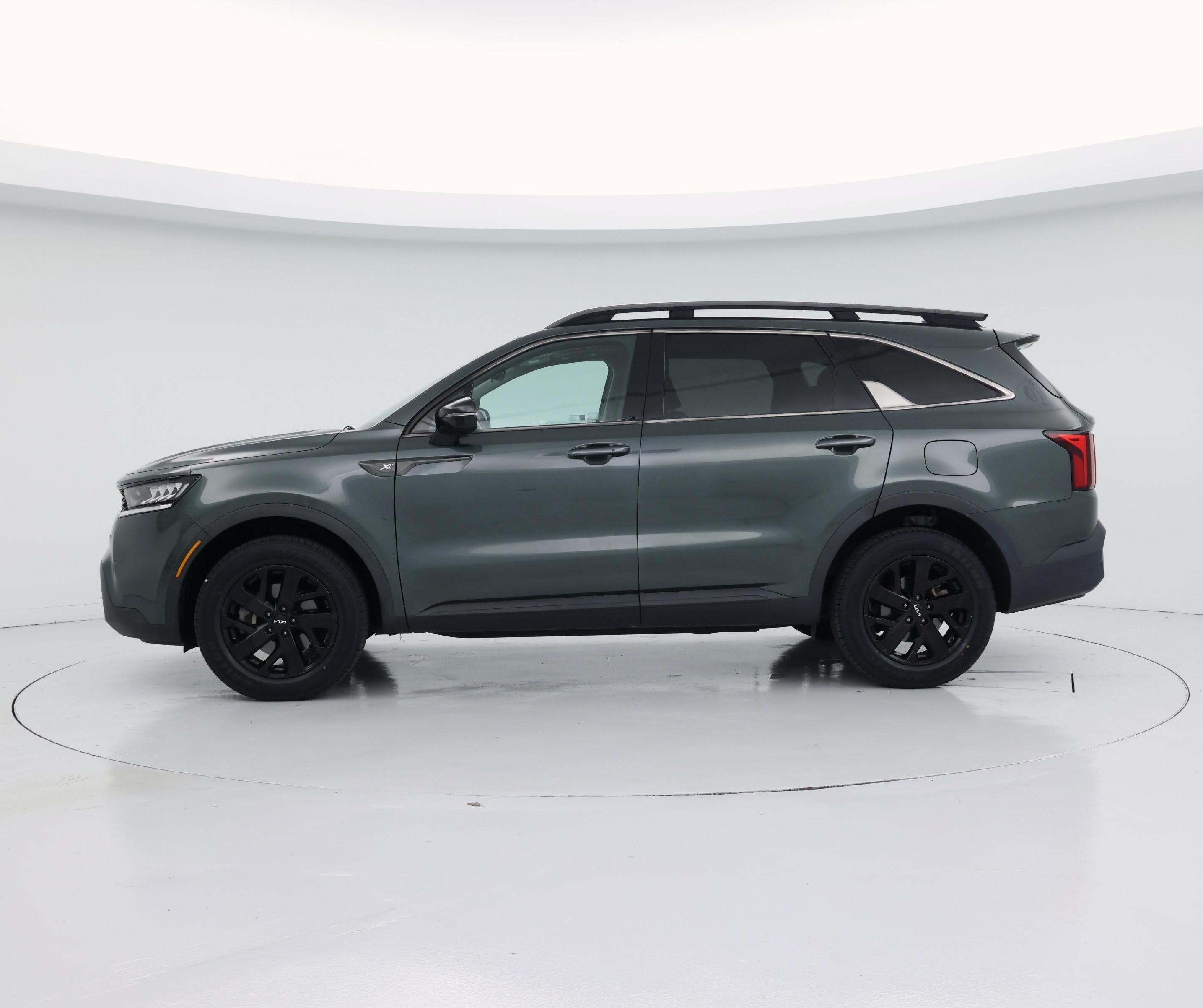 Thumbnail: 2023 Kia Sorento - 3