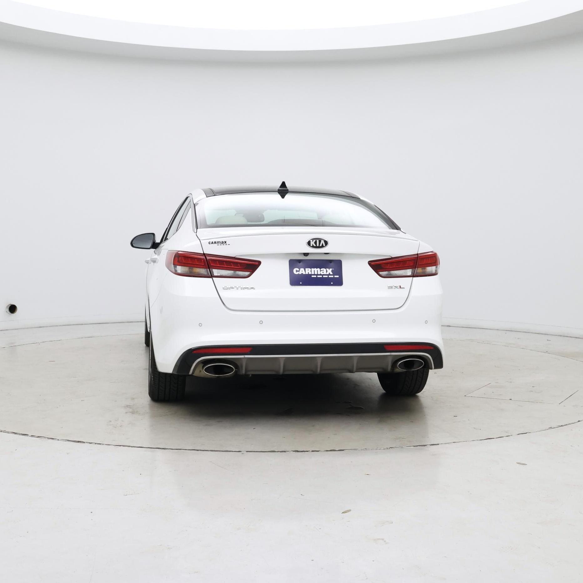Thumbnail: 2017 Kia Optima - 6