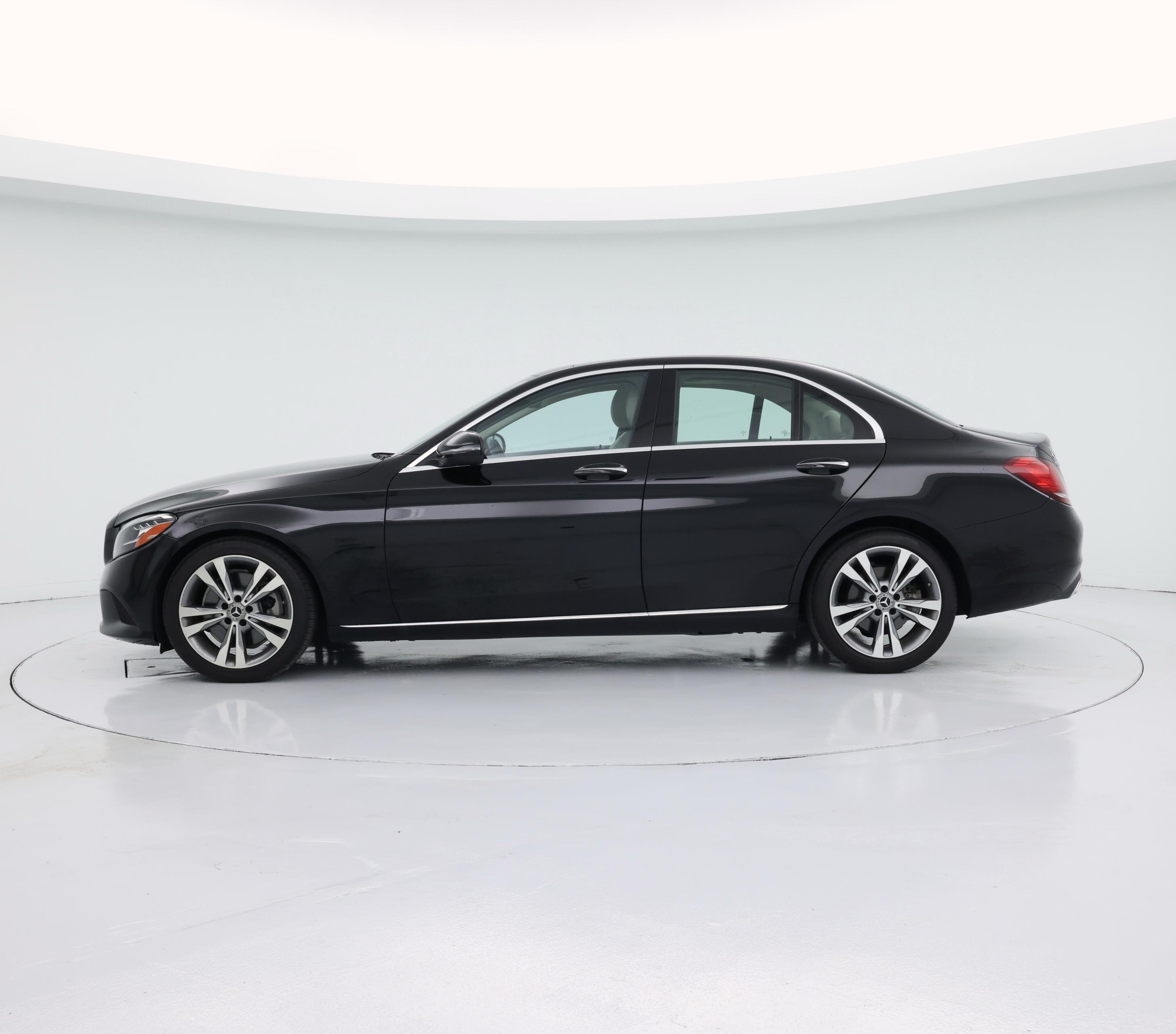 Thumbnail: 2020 Mercedes-Benz C-Class - 3