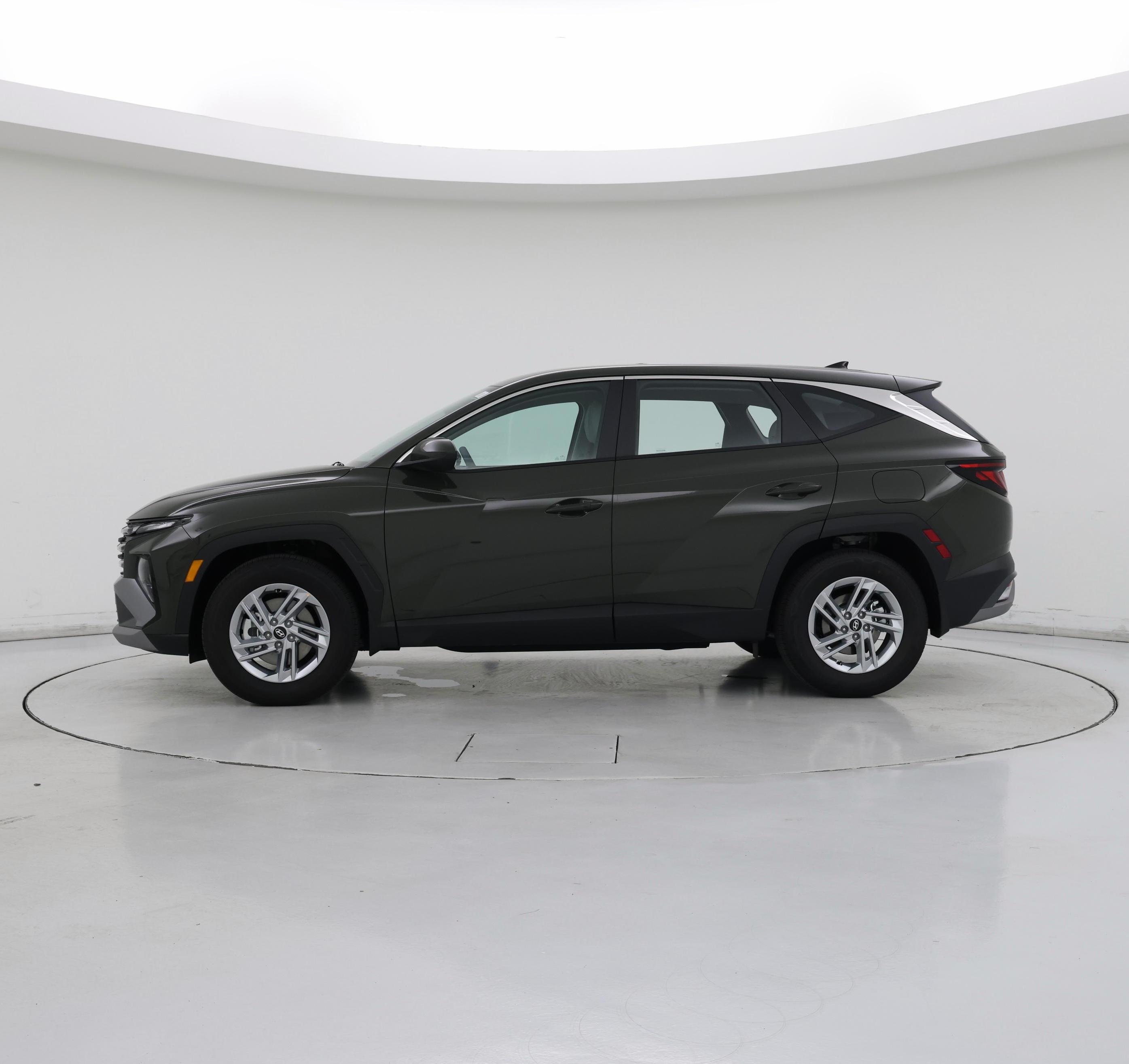 Thumbnail: 2026 Hyundai Tucson - 3