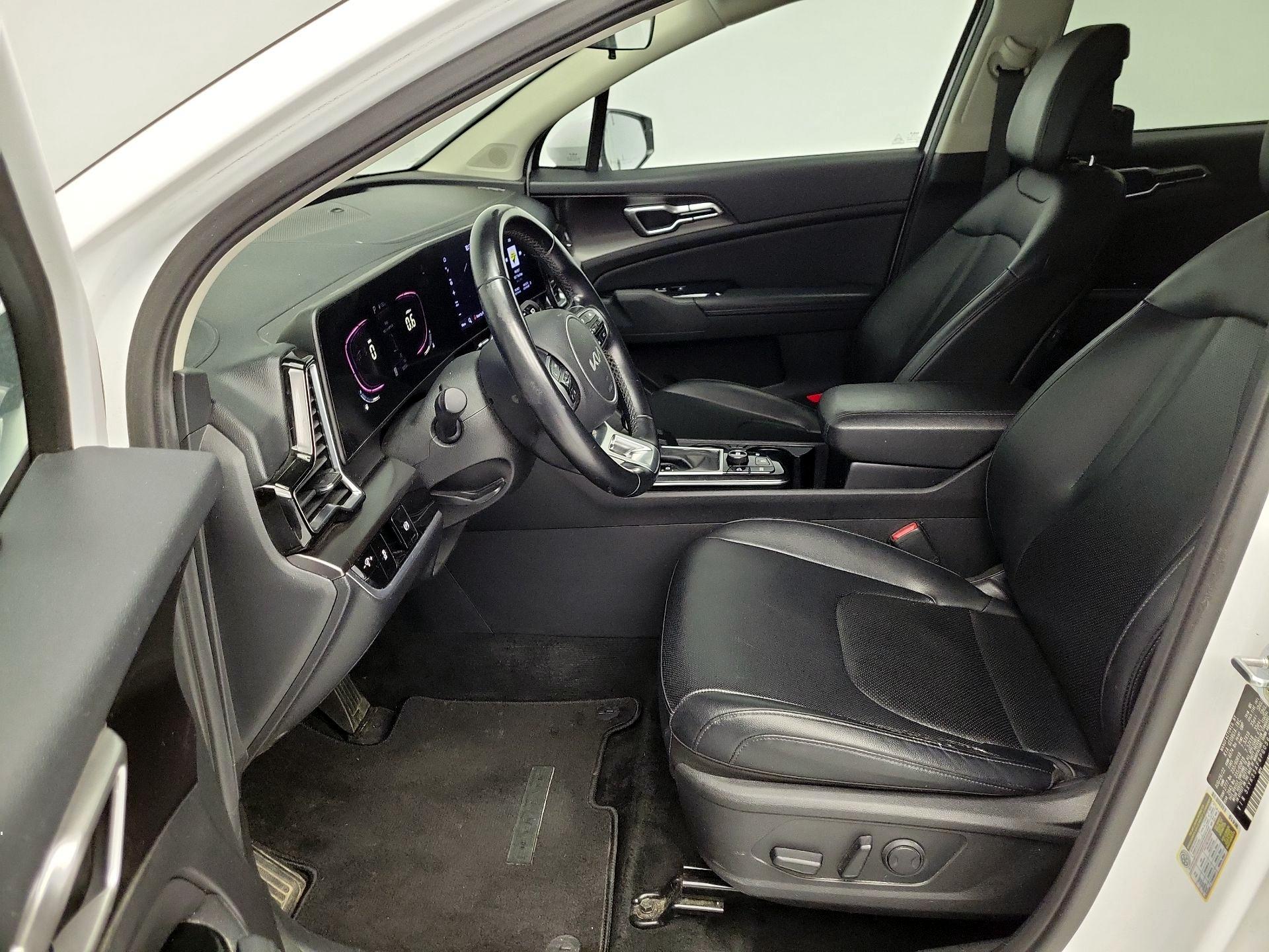 Thumbnail: 2023 Kia Sportage - 11
