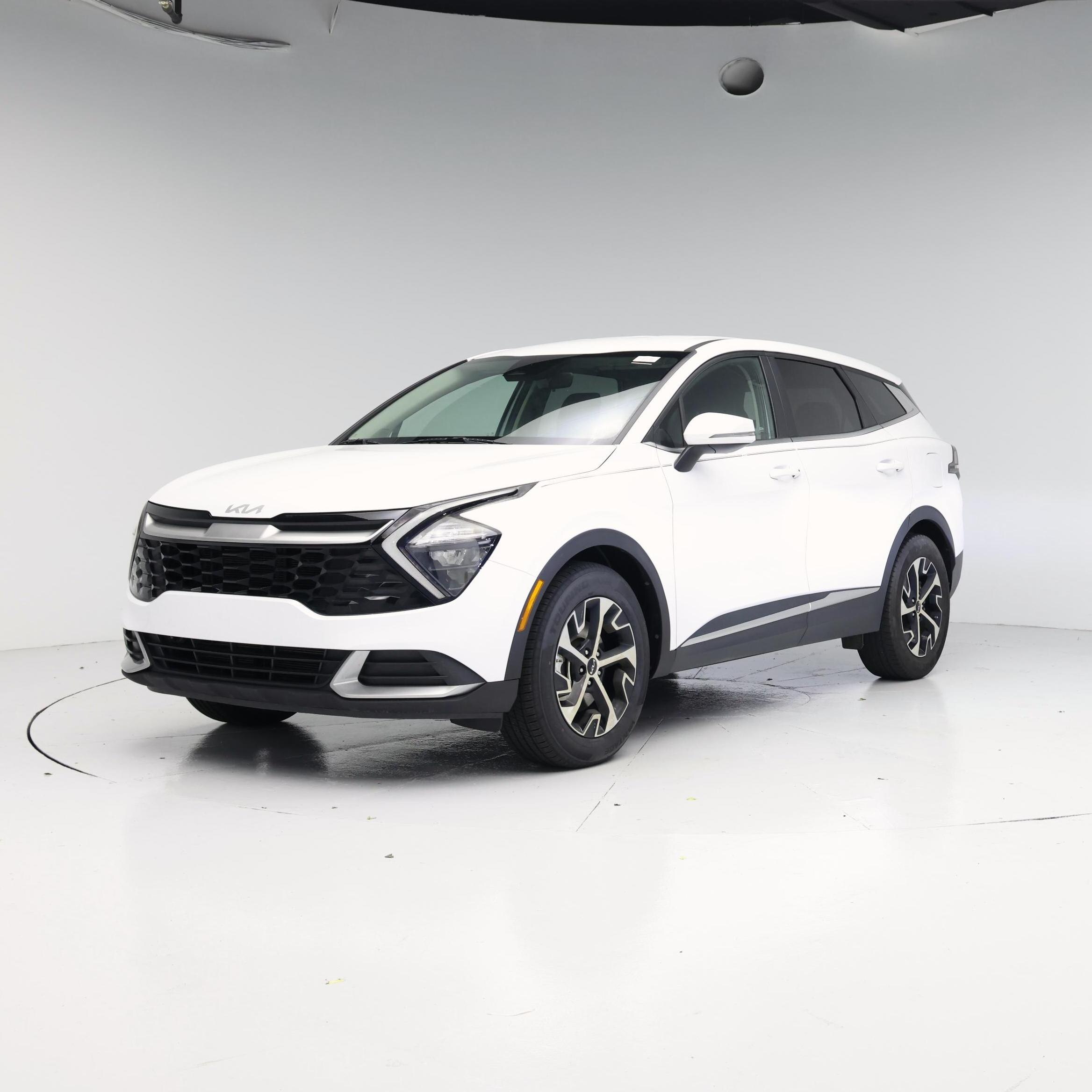 Thumbnail: 2023 Kia Sportage - 4