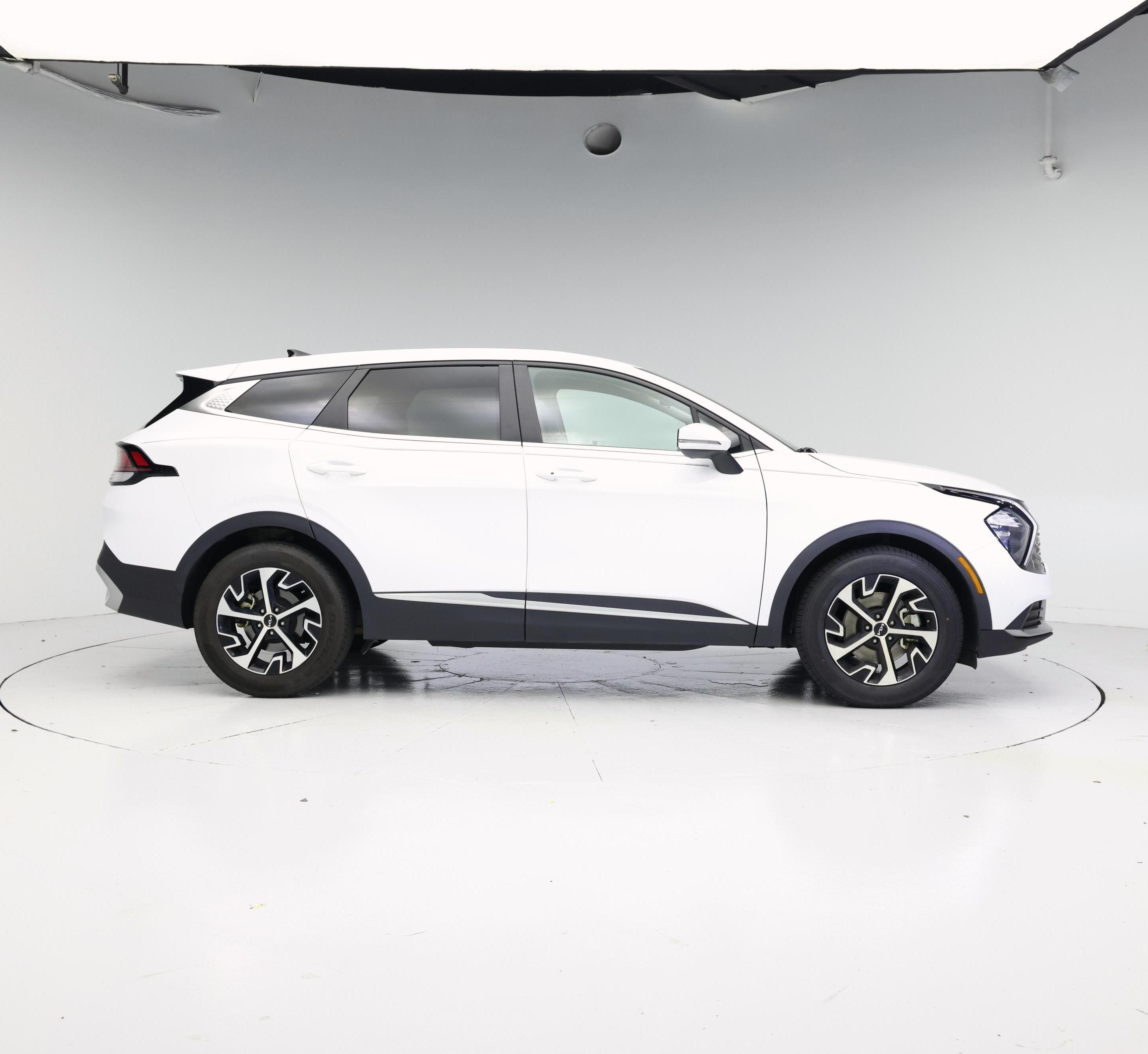 Thumbnail: 2023 Kia Sportage - 7