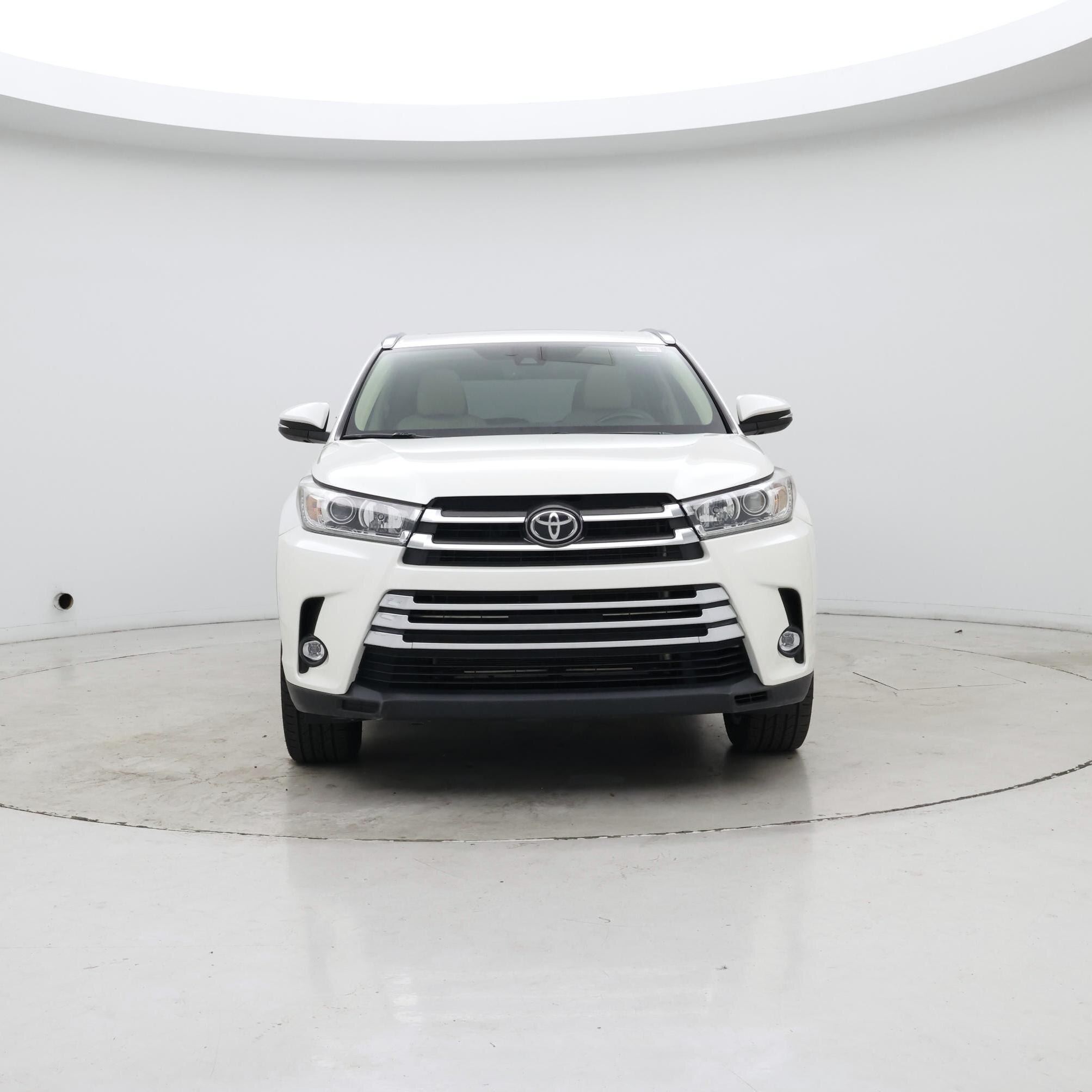 Thumbnail: 2019 Toyota Highlander - 5