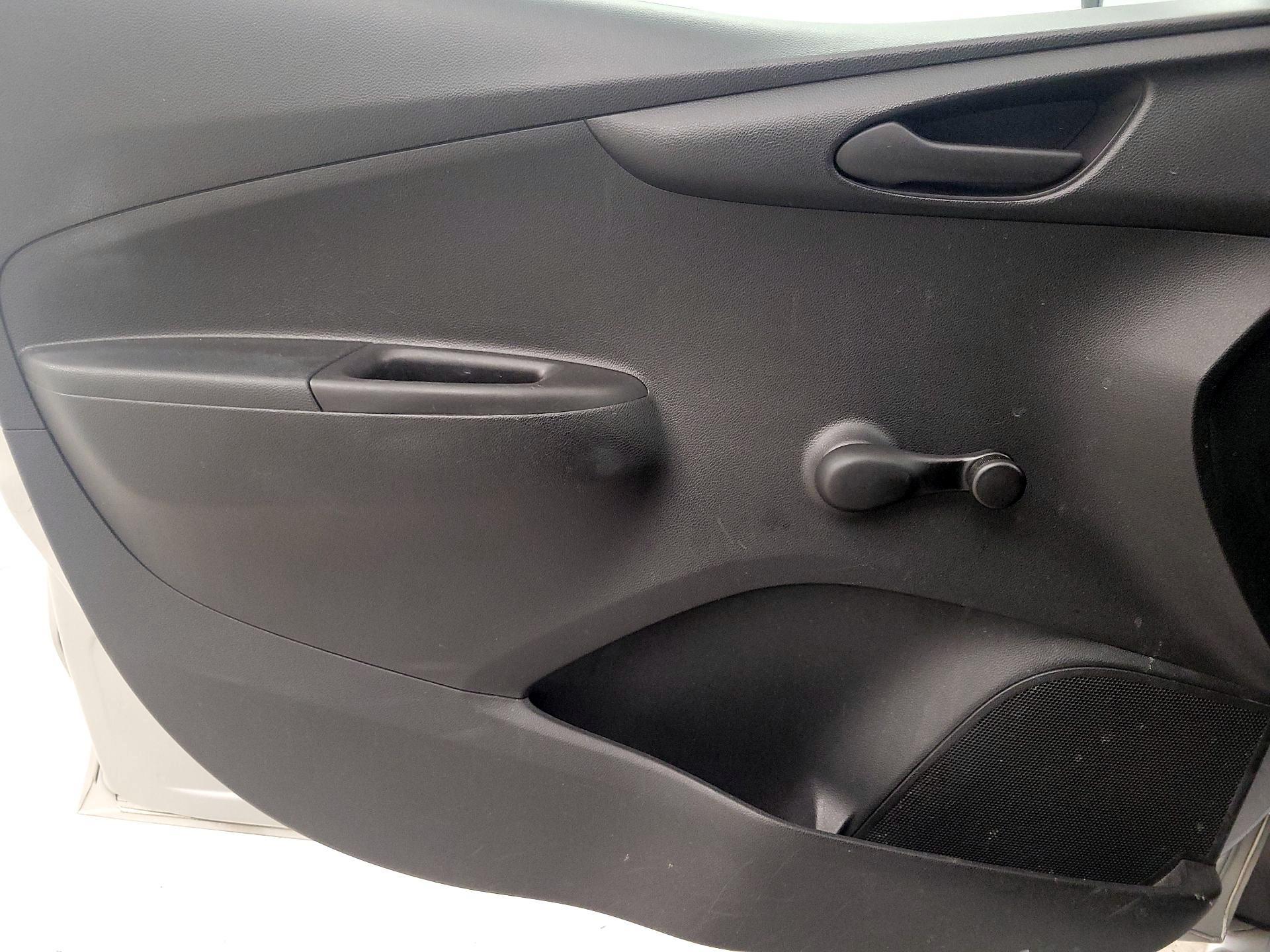 Thumbnail: 2017 Chevrolet Spark - 12